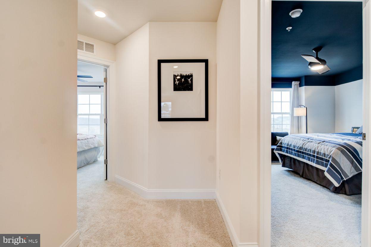 STONEGATE - Residential