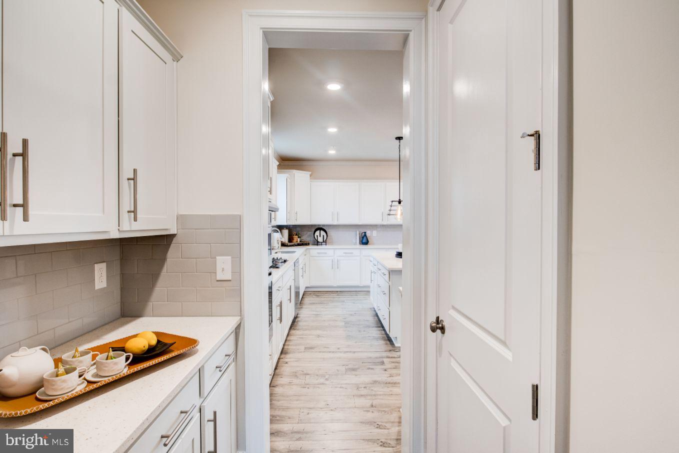 STONEGATE - Residential