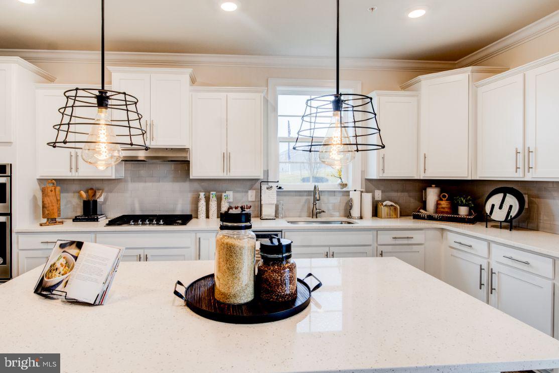 STONEGATE - Residential