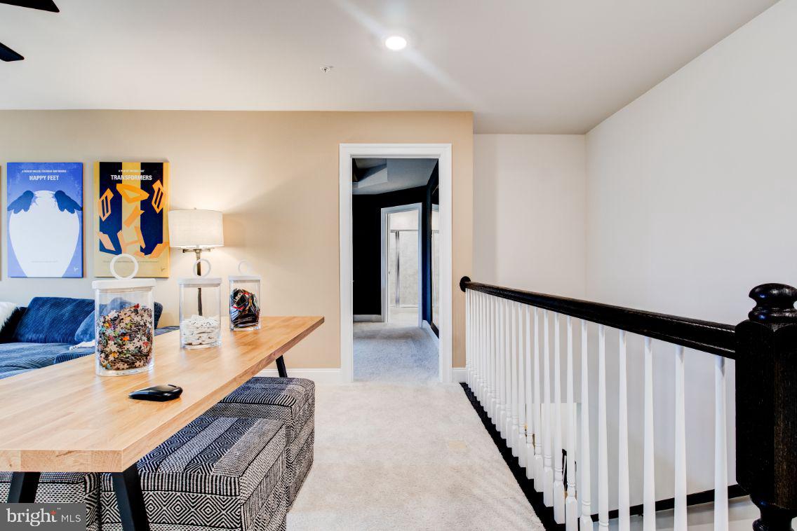 STONEGATE - Residential