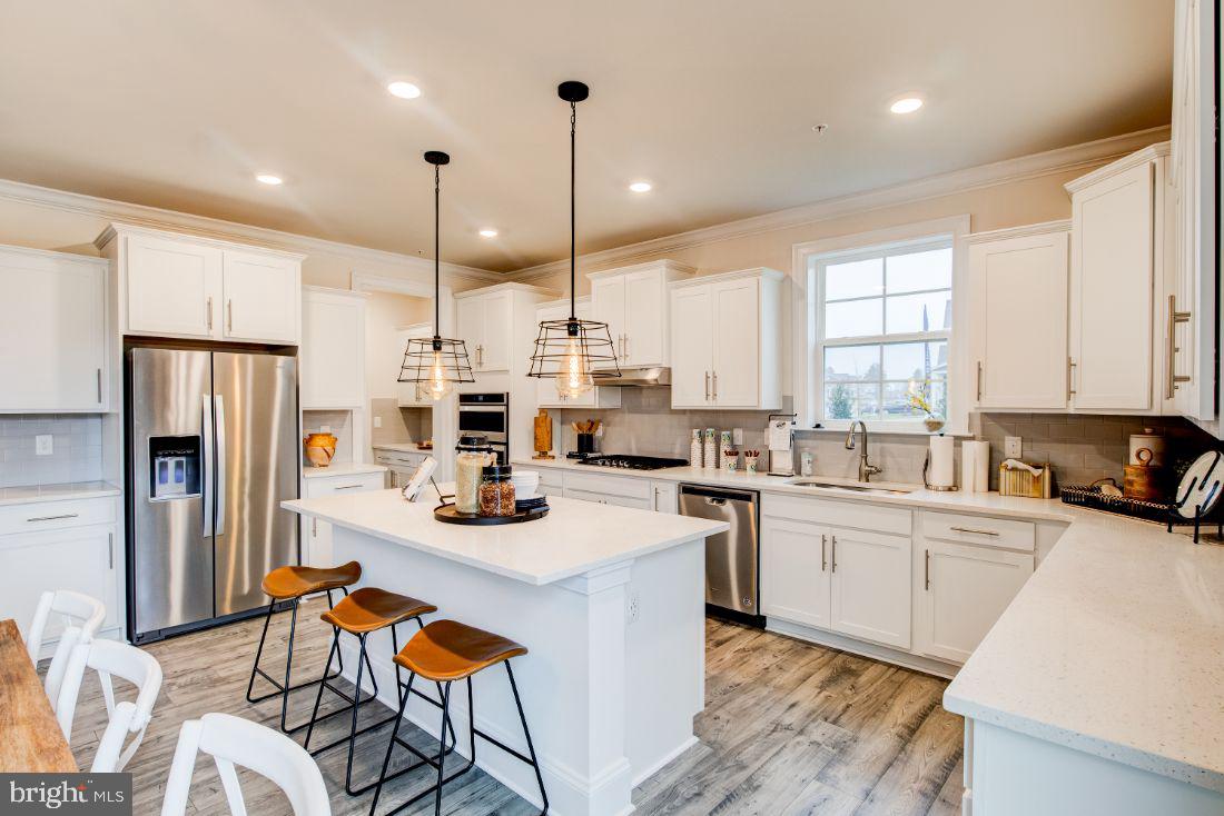 STONEGATE - Residential