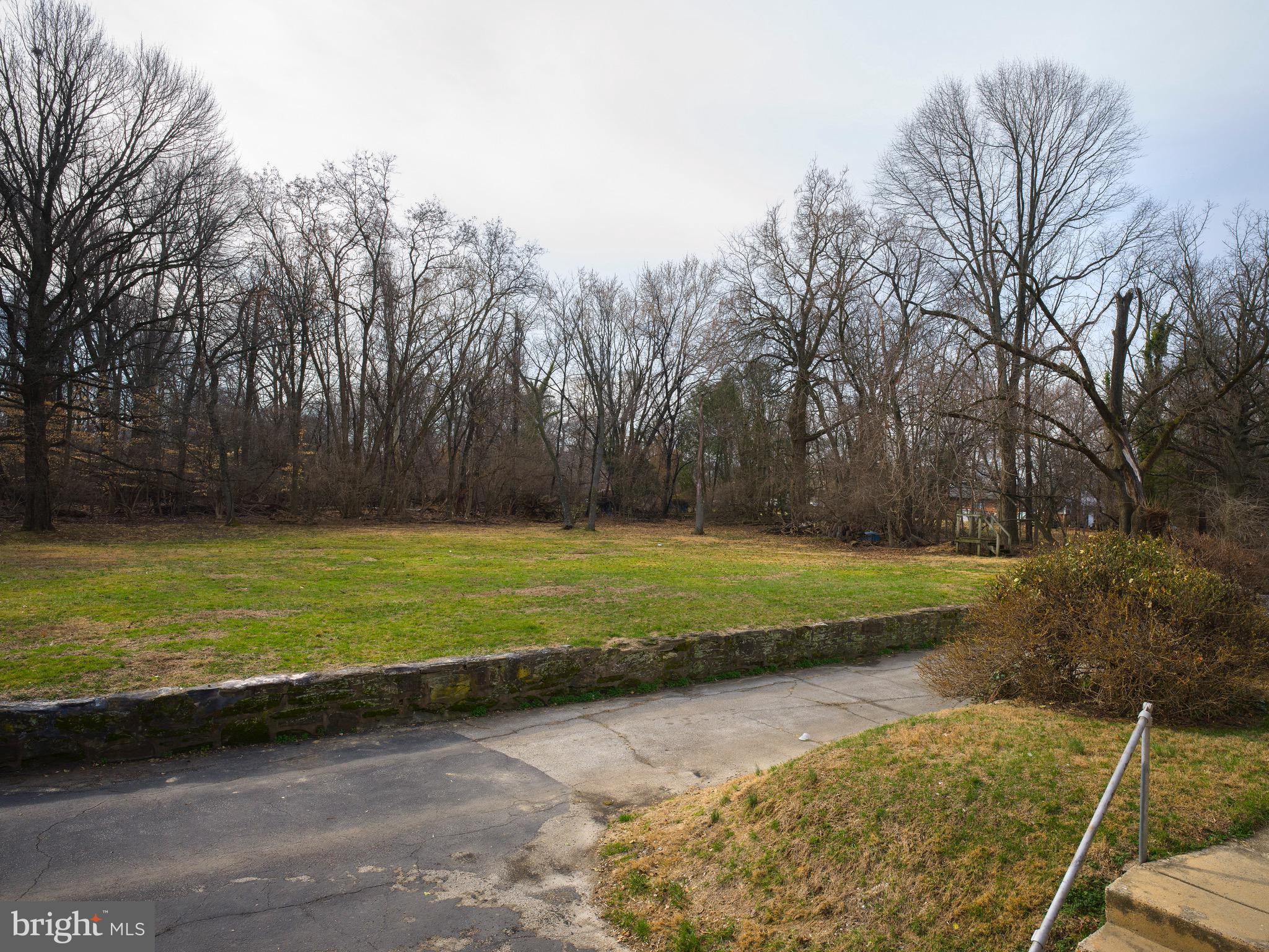 COBBS CREEK - Residential