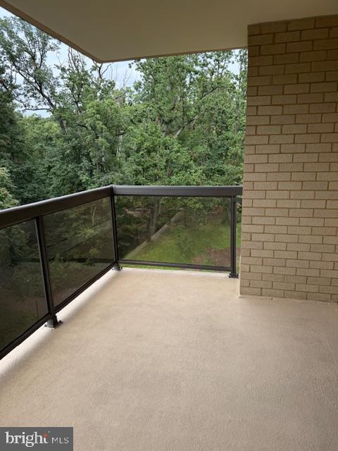 WATERGATE AT LANDMARK - Residential