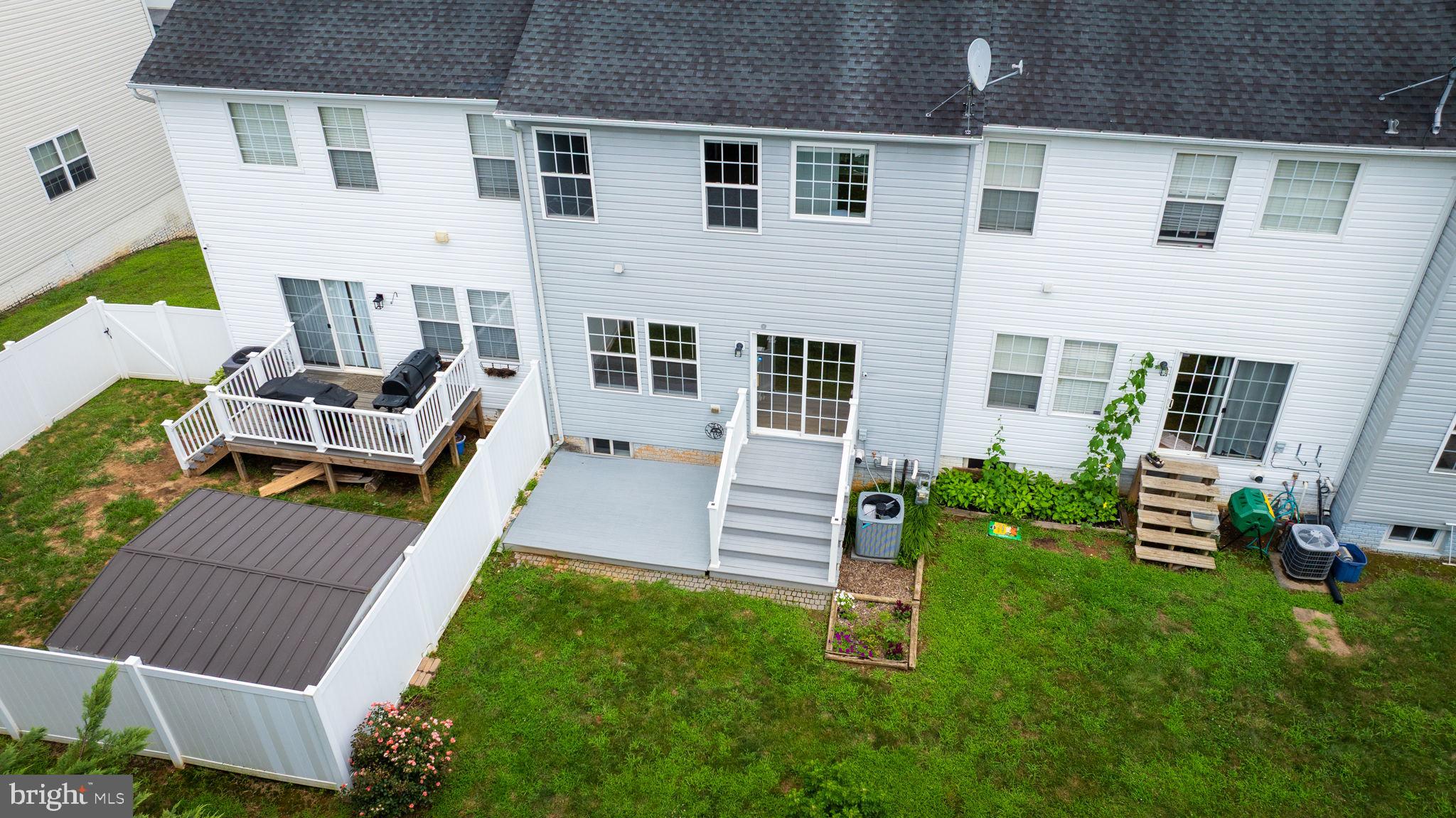 CARRIAGE HILL - Residential