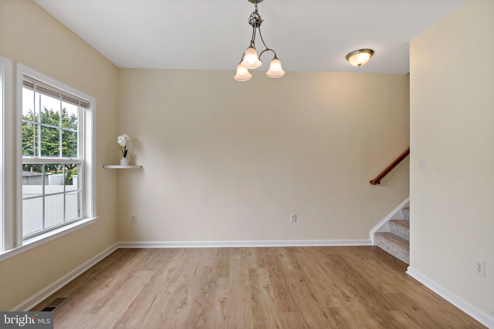 CARRIAGE HILL - Residential