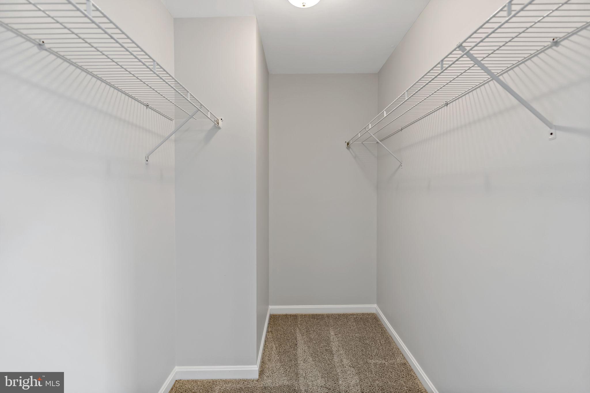 CARRIAGE HILL - Residential