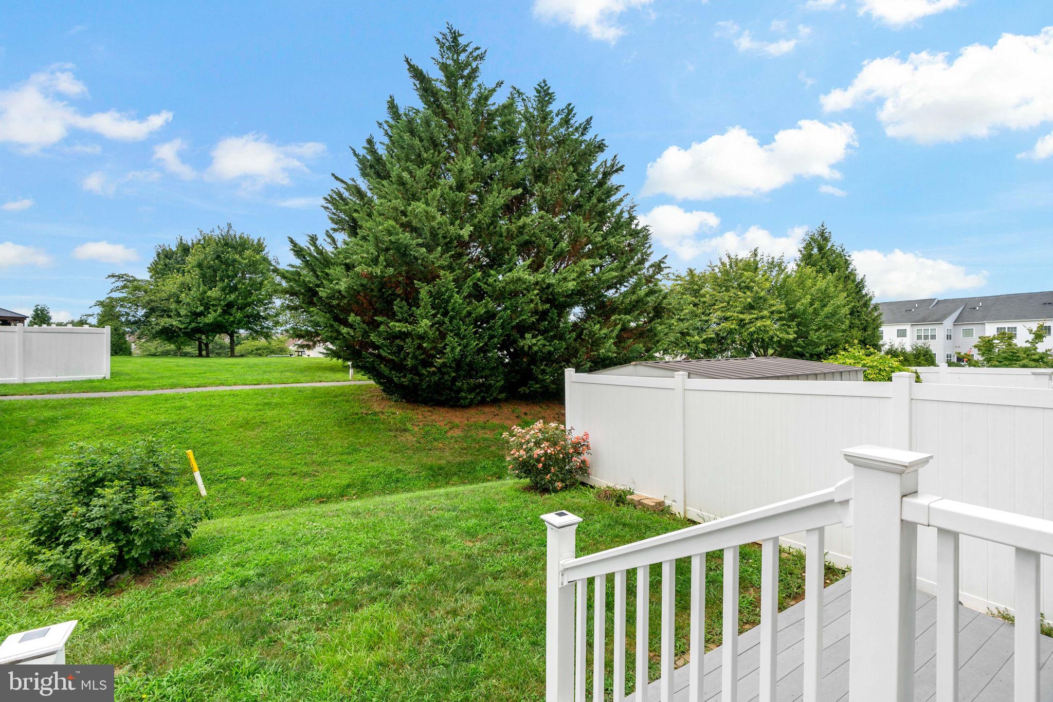 CARRIAGE HILL - Residential