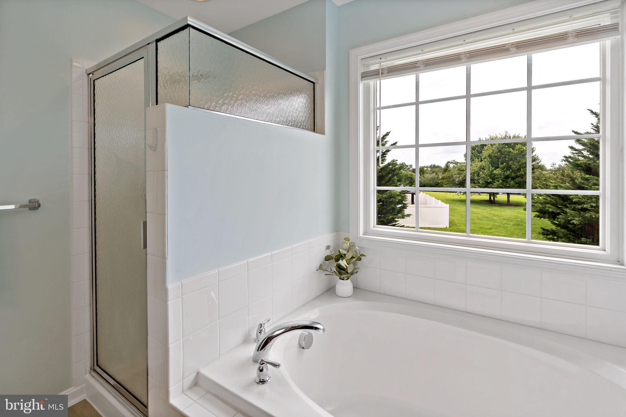 CARRIAGE HILL - Residential