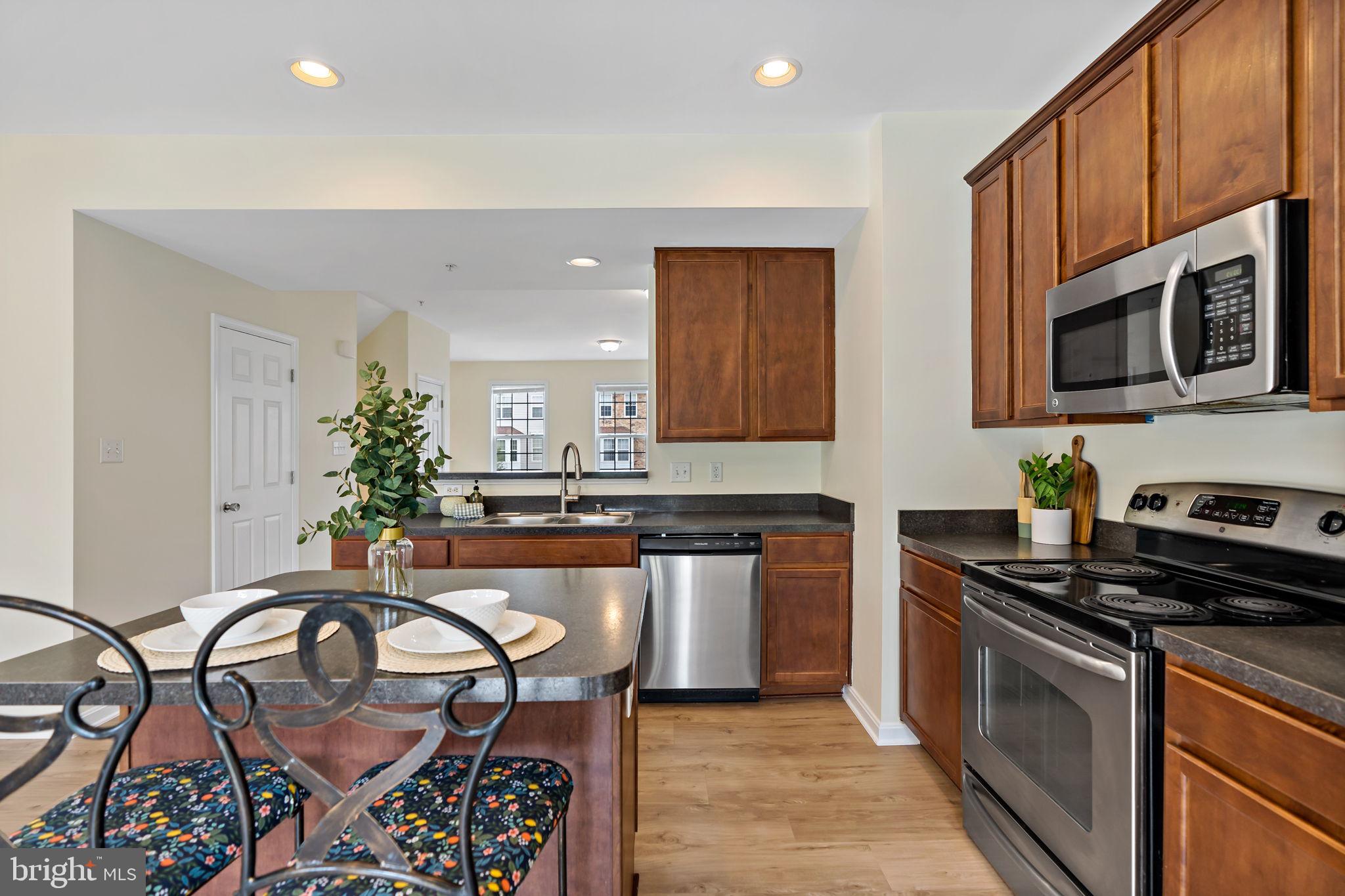 CARRIAGE HILL - Residential