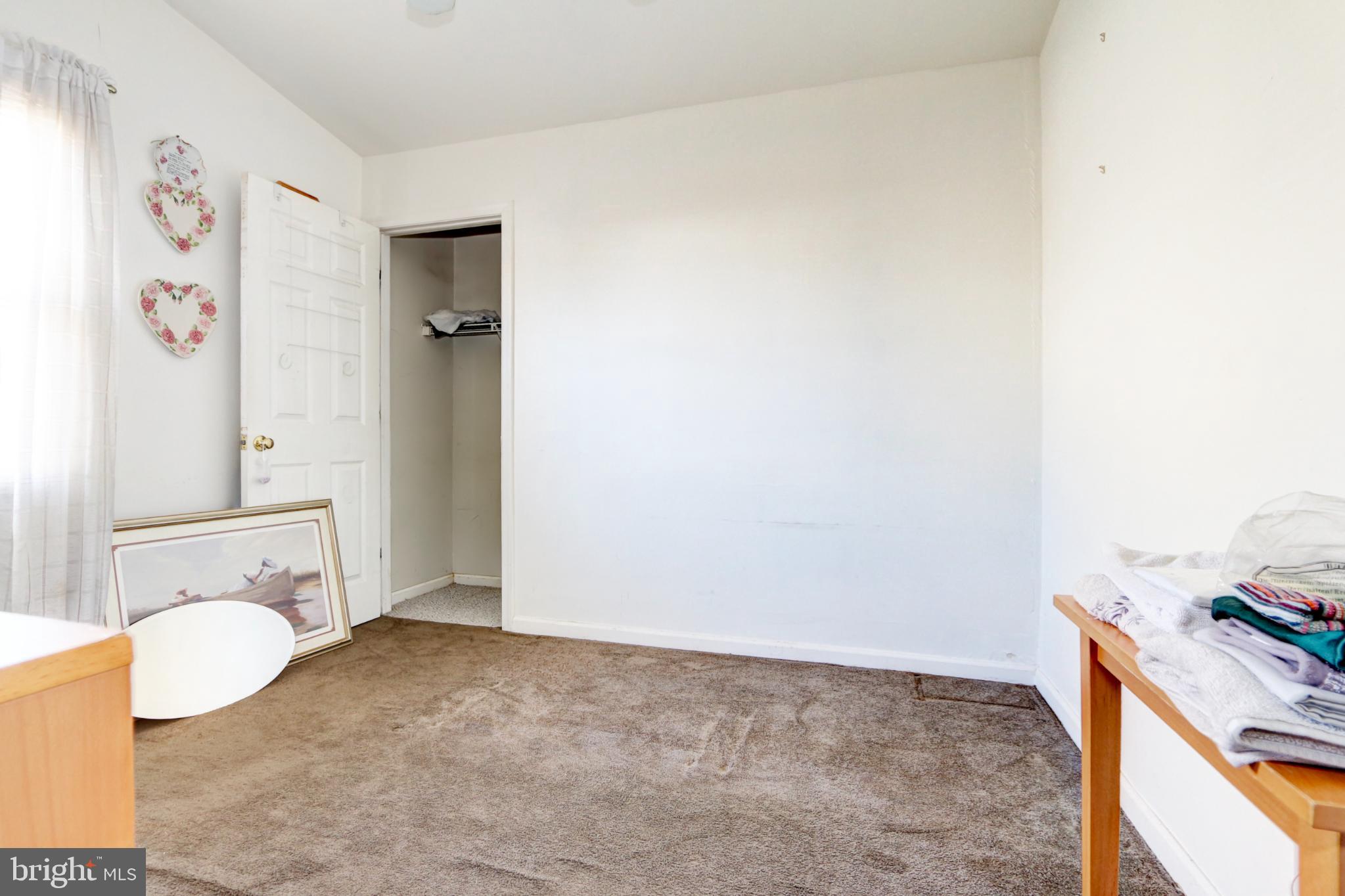 2040 HAMILTON AVENUE