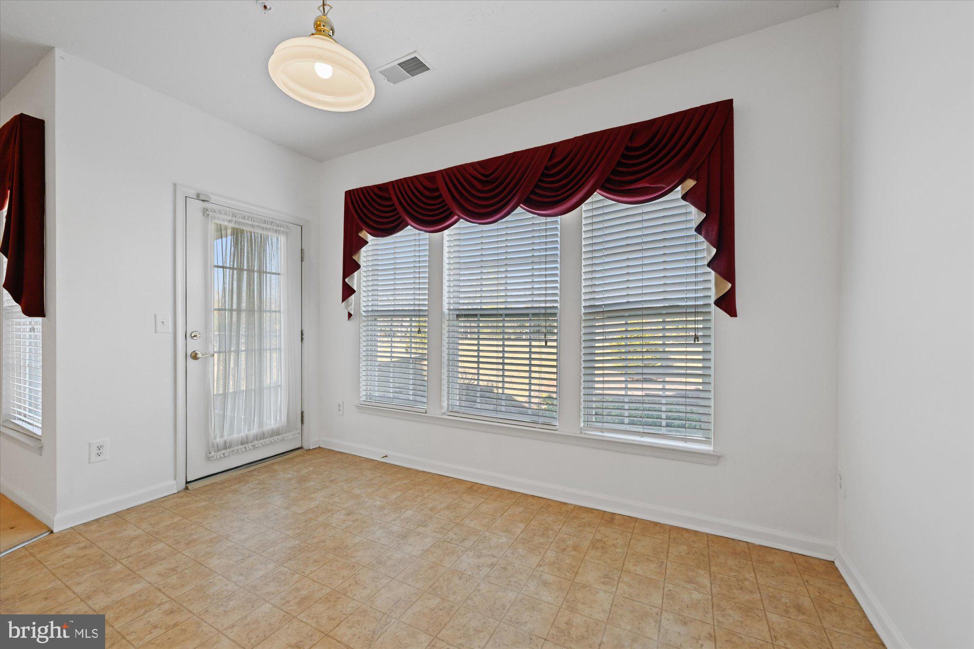 PERRY HALL FARMS - Residential