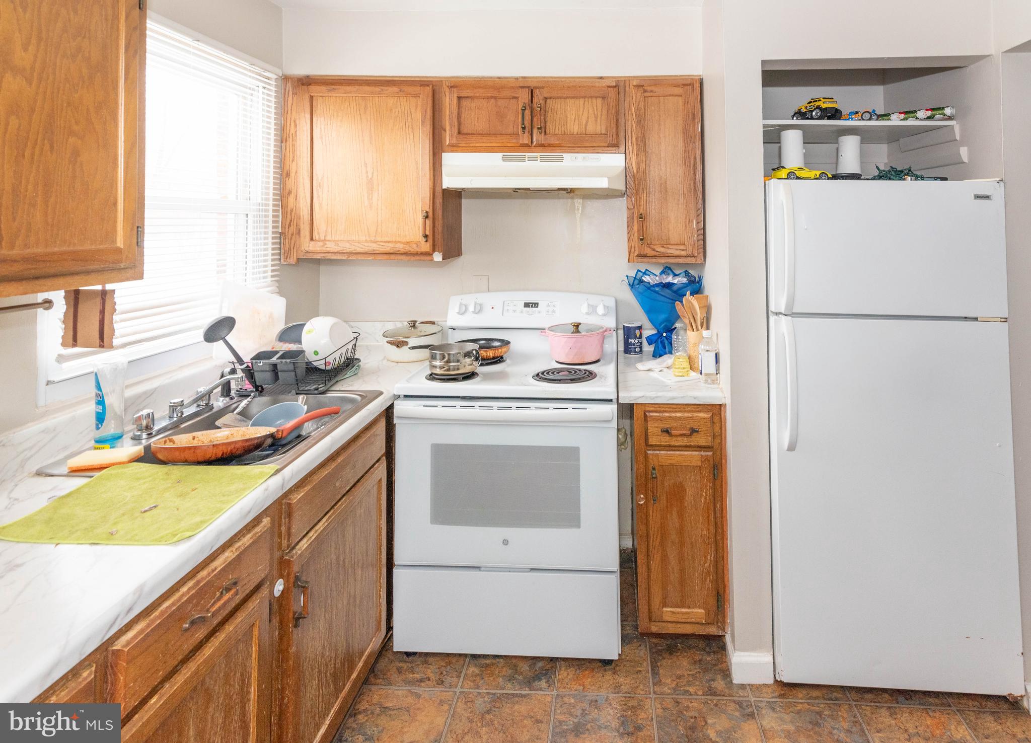 ROSEMONT EAST - Residential