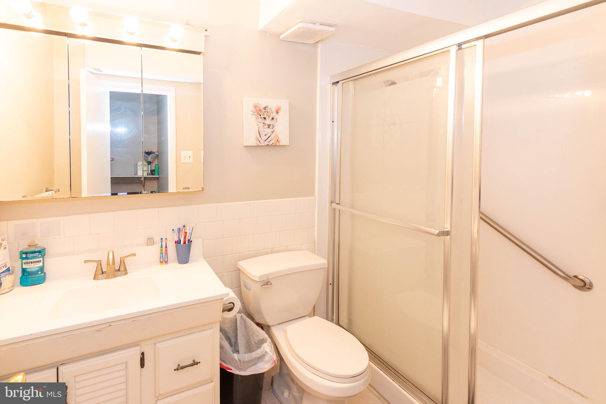 ROSEMONT EAST - Residential