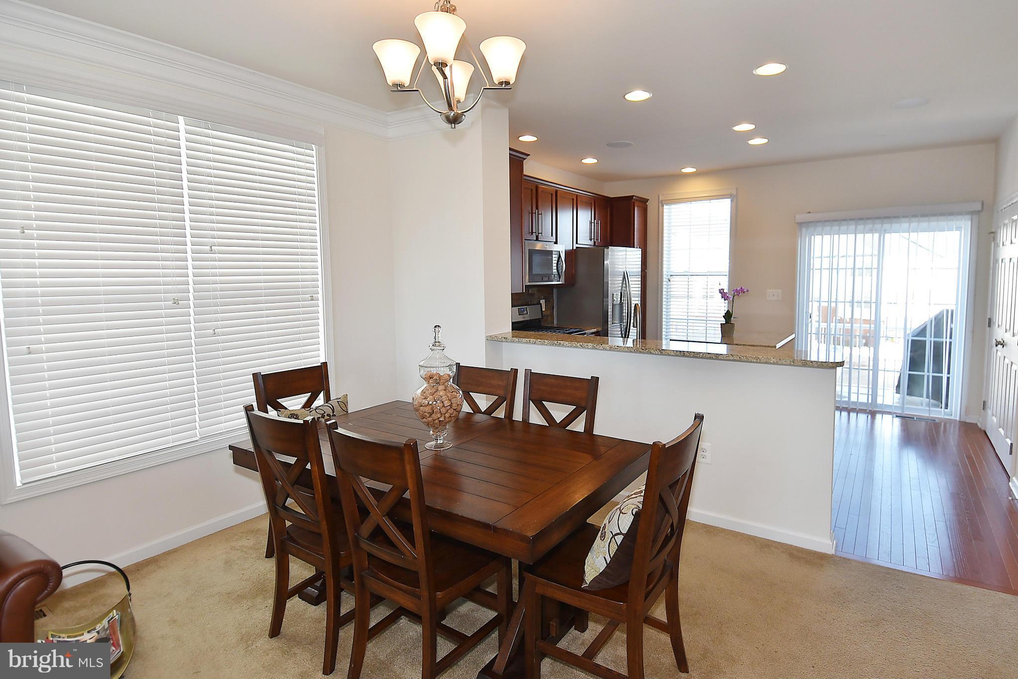 LOUDOUN VALLEY ESTATES 2 - Residential Lease