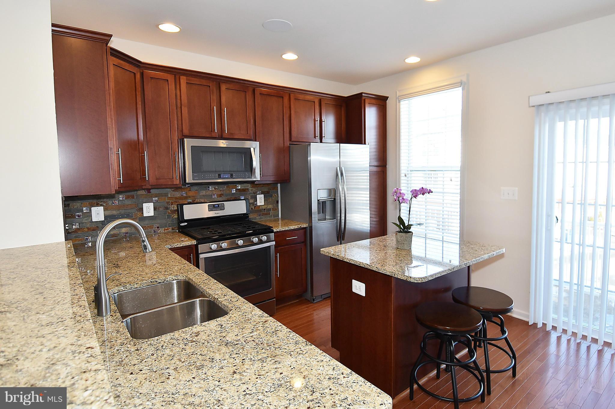 LOUDOUN VALLEY ESTATES 2 - Residential Lease