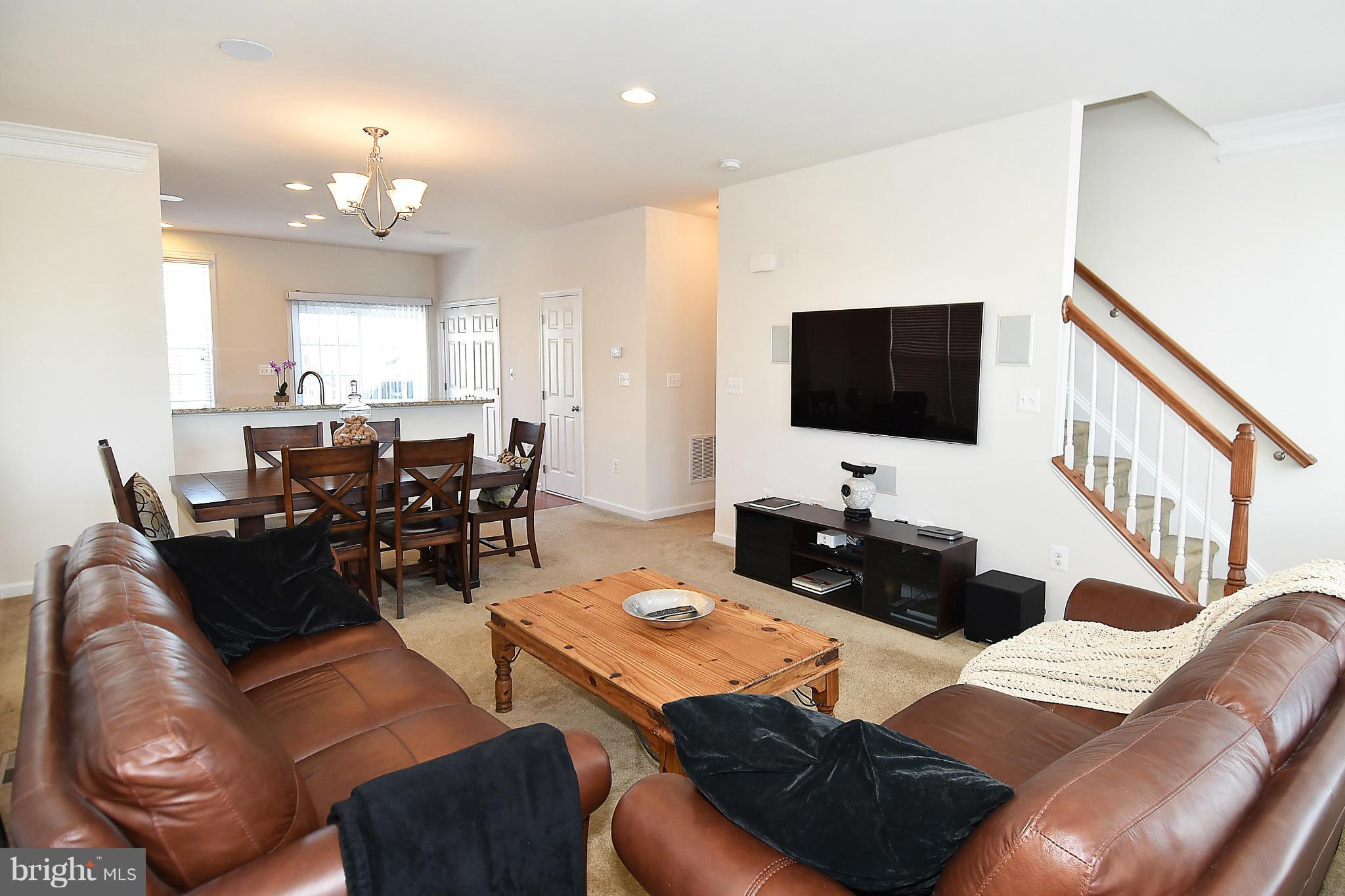 LOUDOUN VALLEY ESTATES 2 - Residential Lease