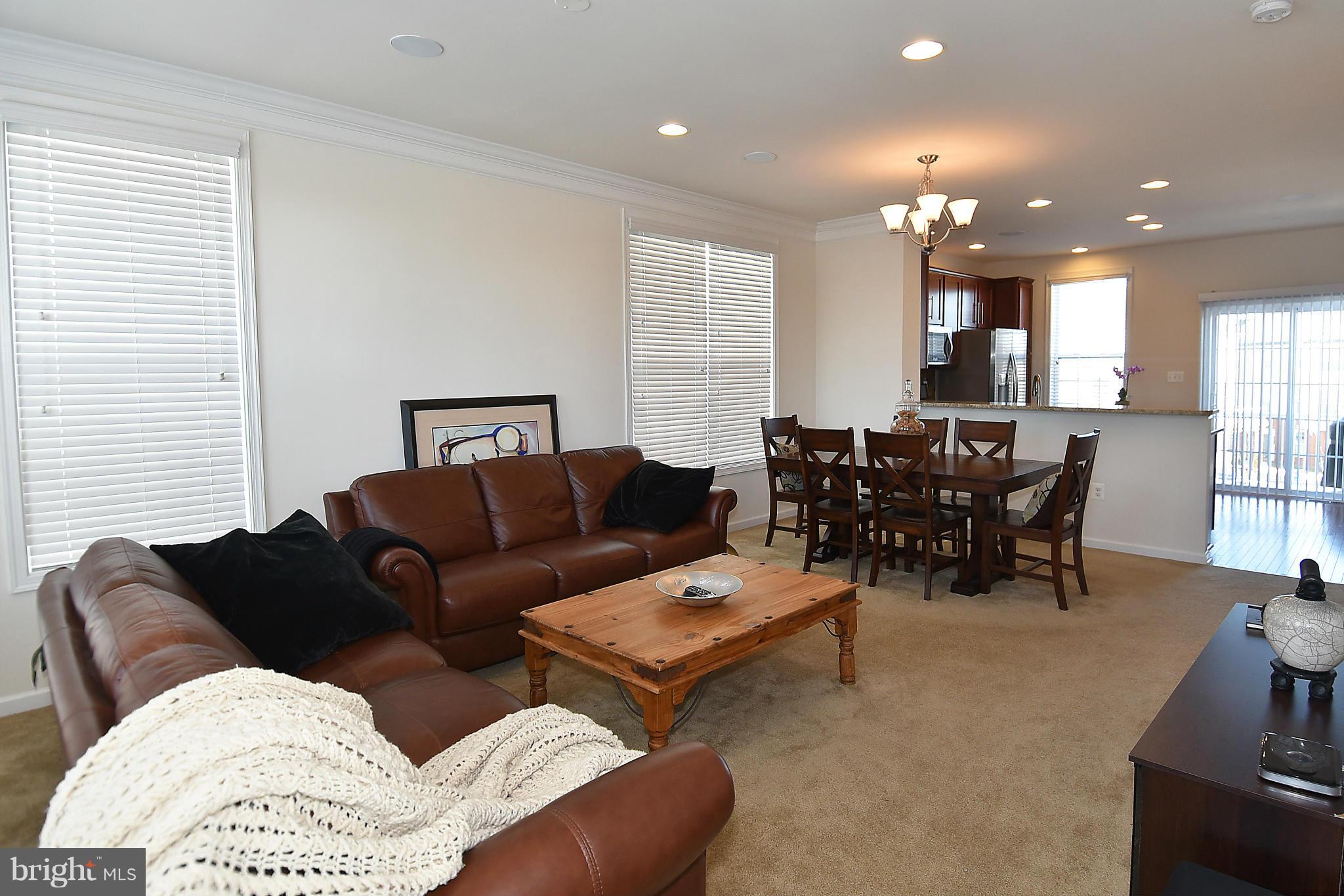 LOUDOUN VALLEY ESTATES 2 - Residential Lease