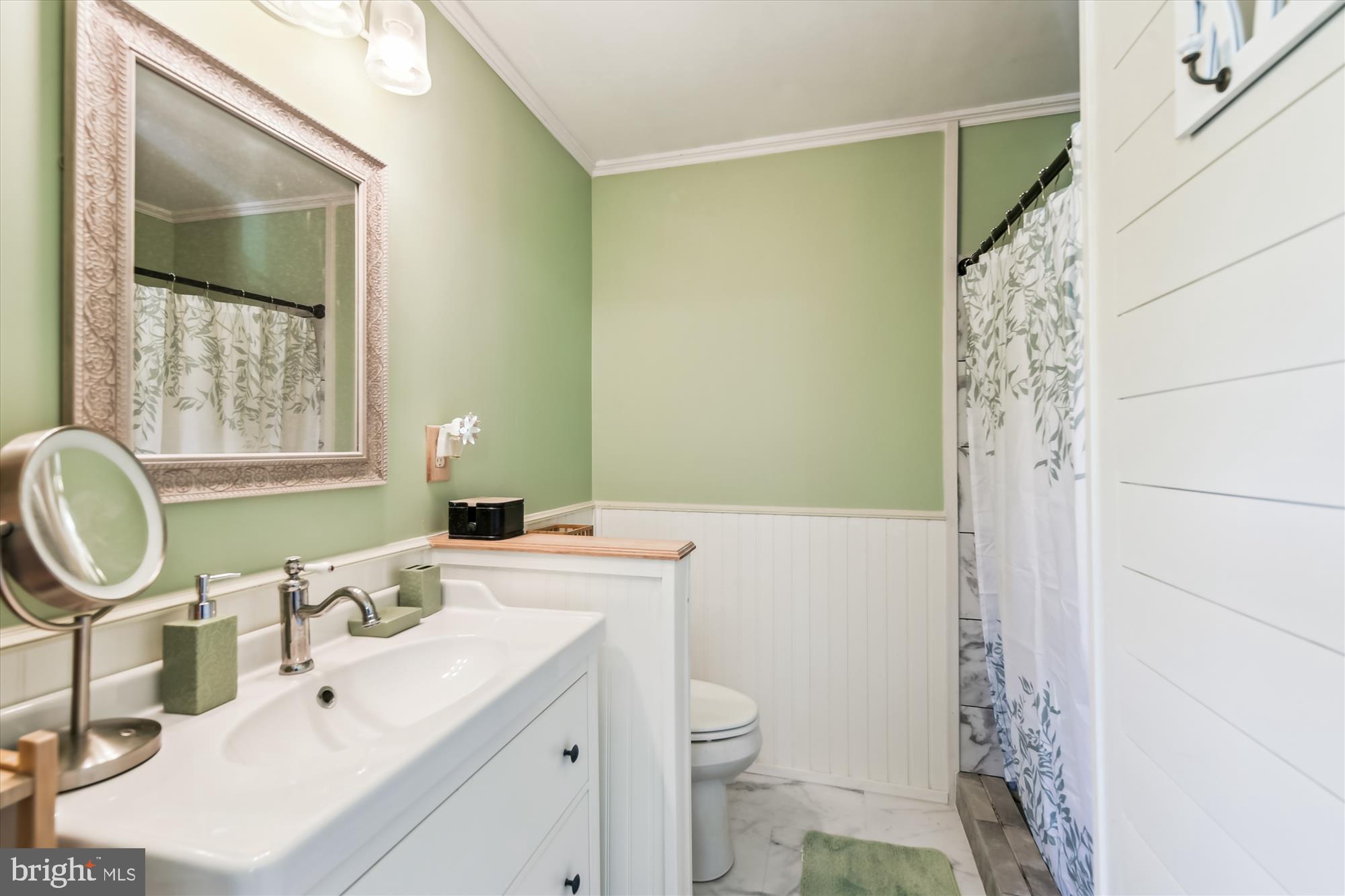 OAKS OF HARFORD - Residential