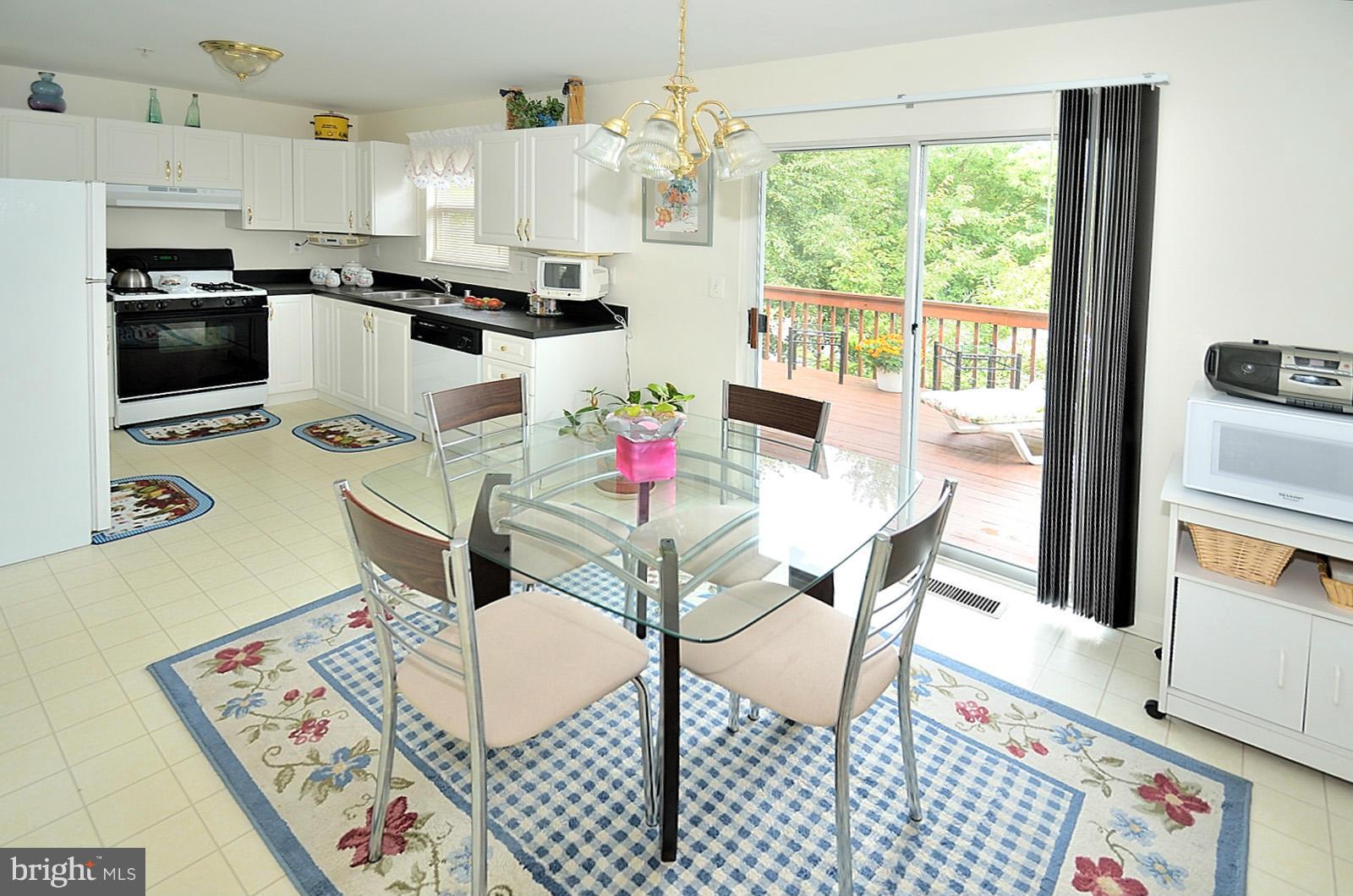 BRINKLEY TOWNS - Residential