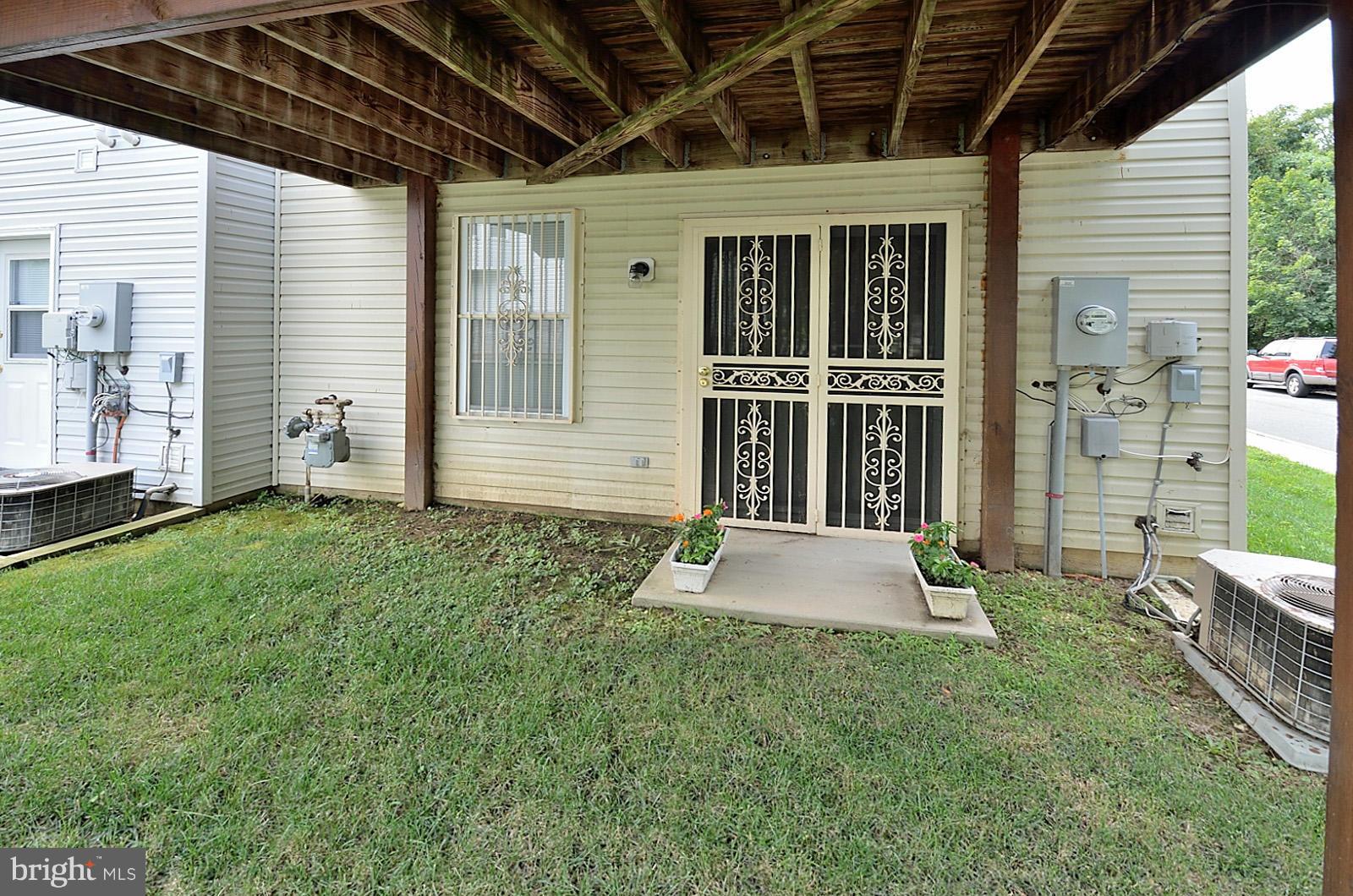 BRINKLEY TOWNS - Residential