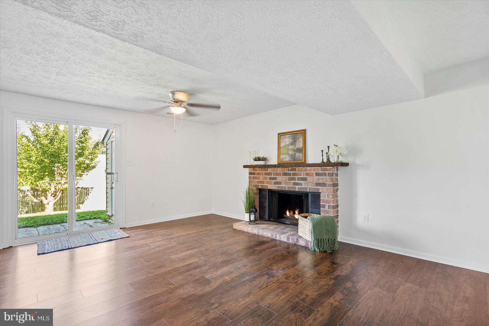 BARRINGTON - Residential