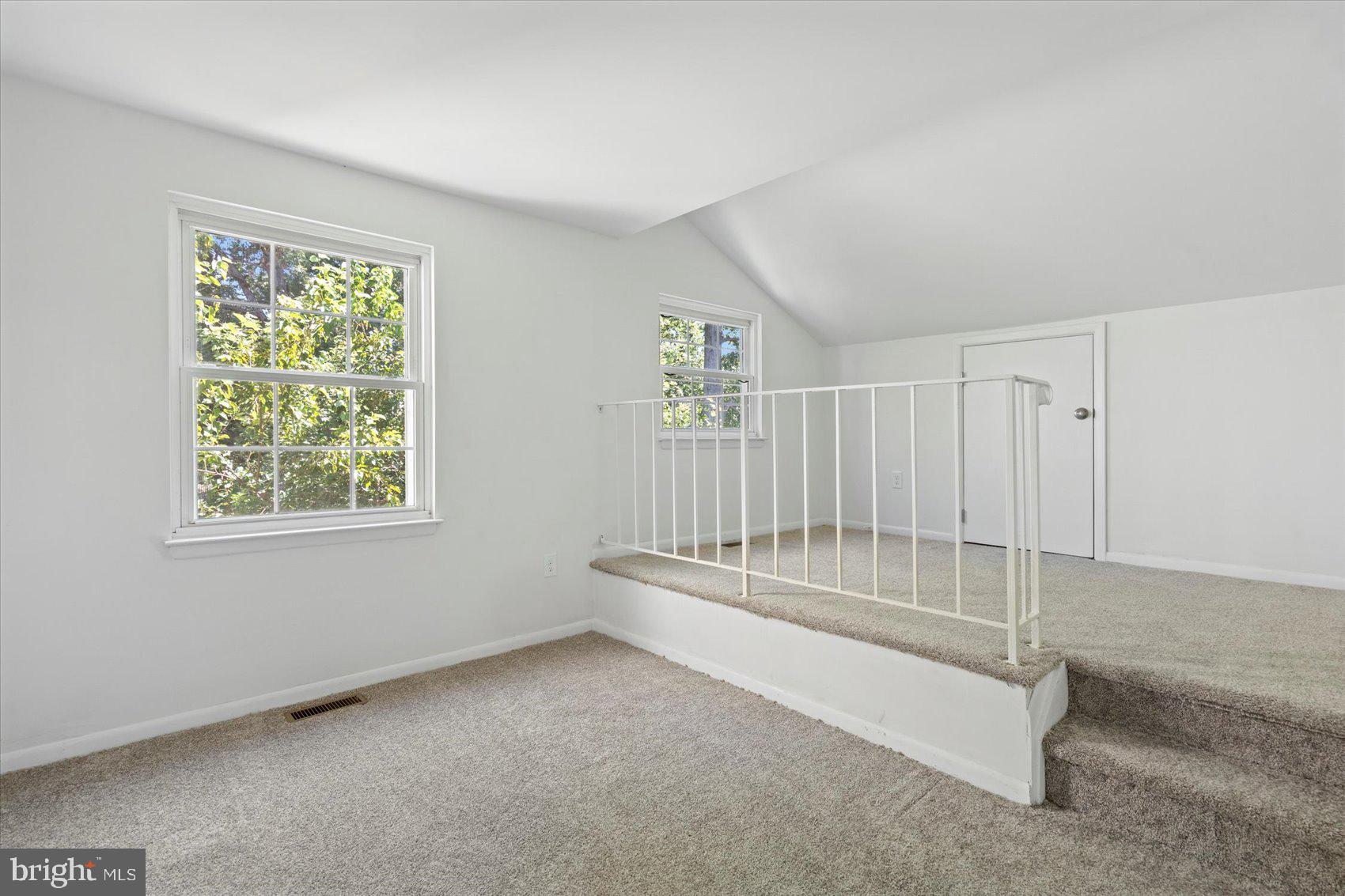 BARRINGTON - Residential