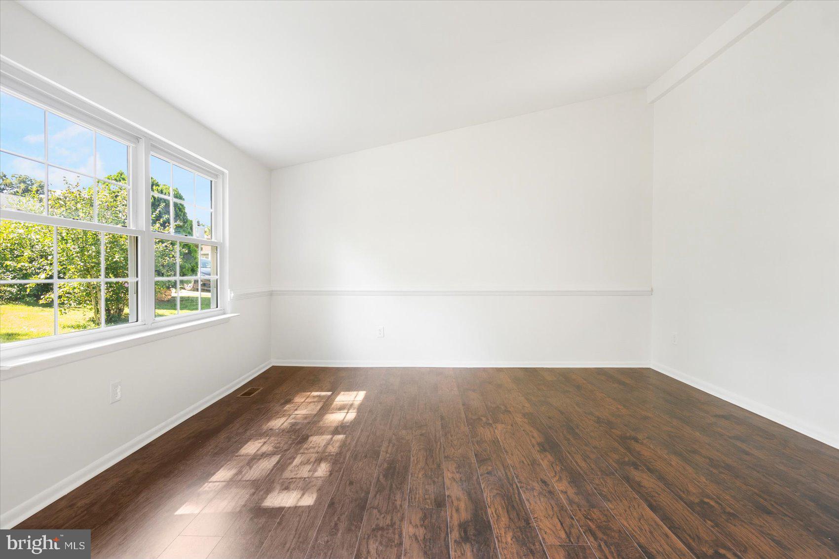 BARRINGTON - Residential