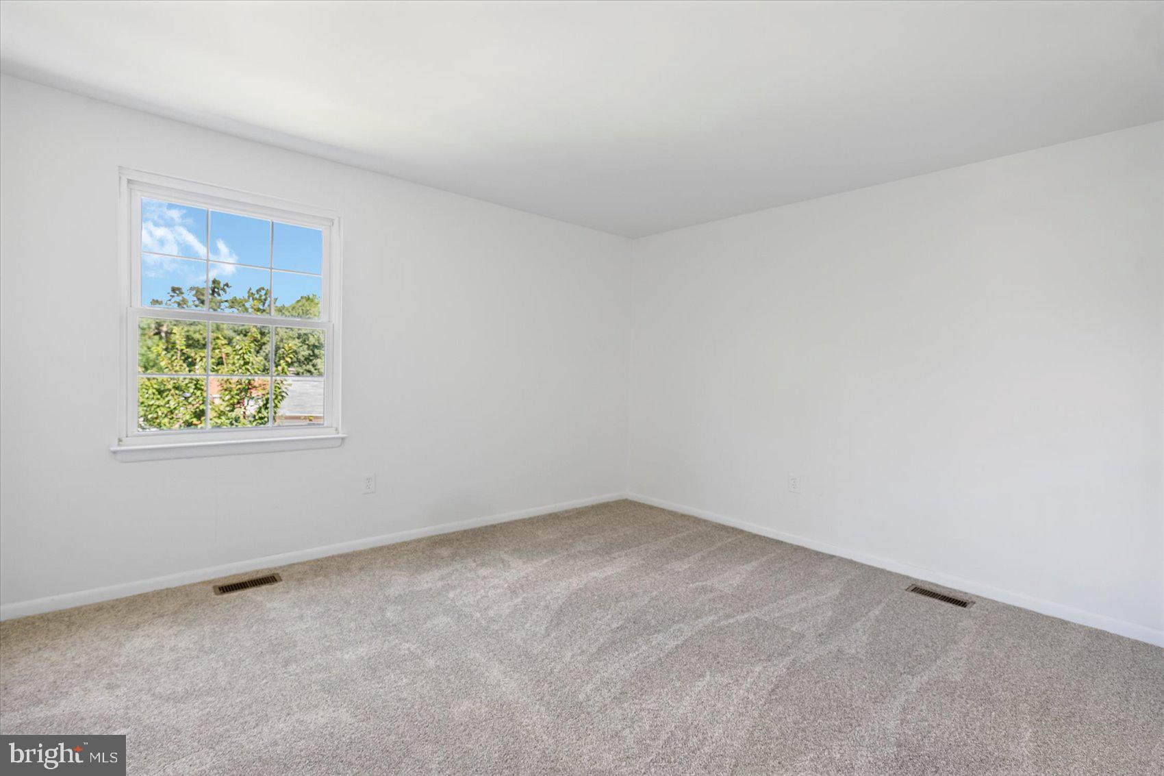 BARRINGTON - Residential