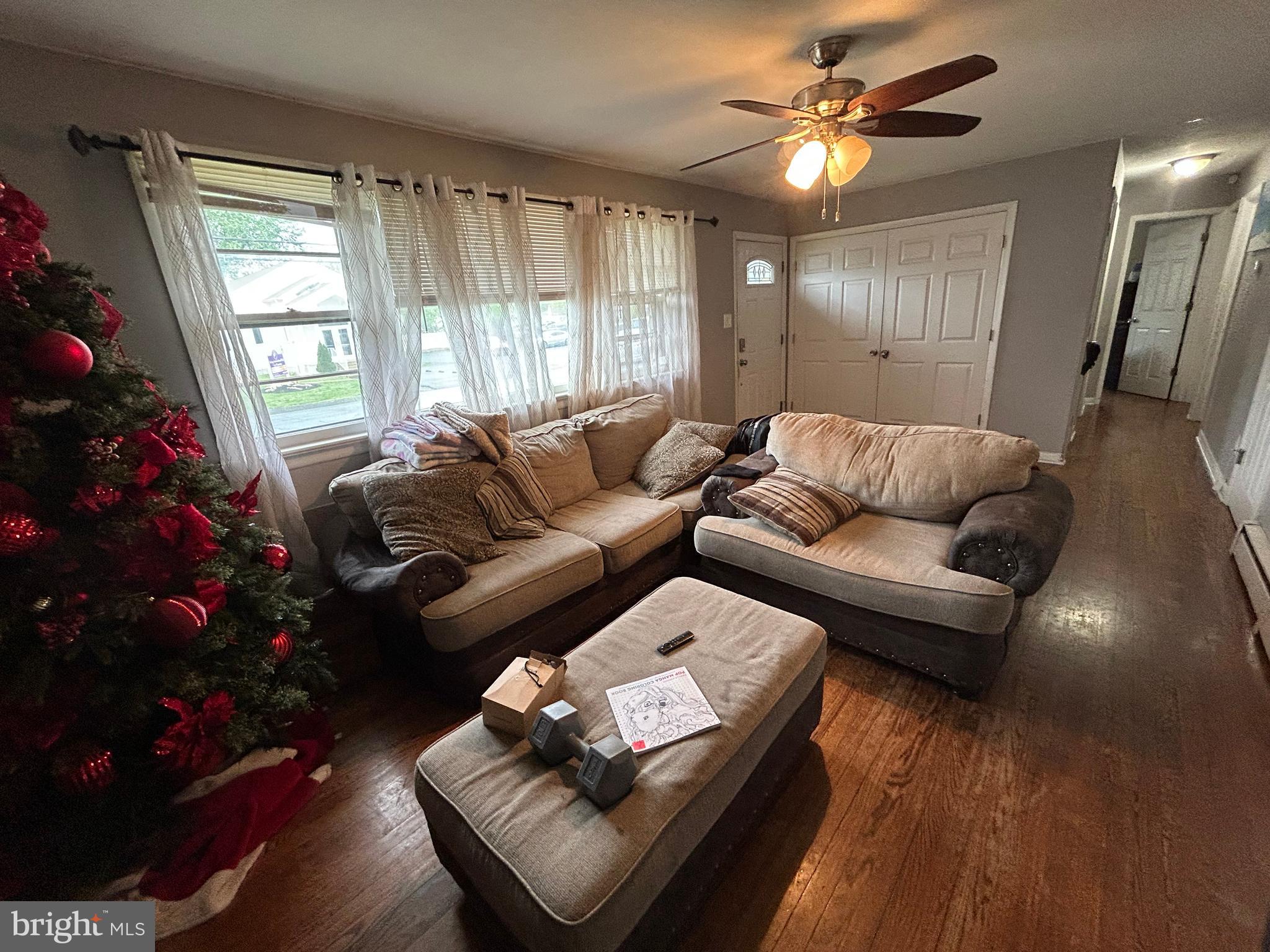 GREEN LAWN PARK - Residential