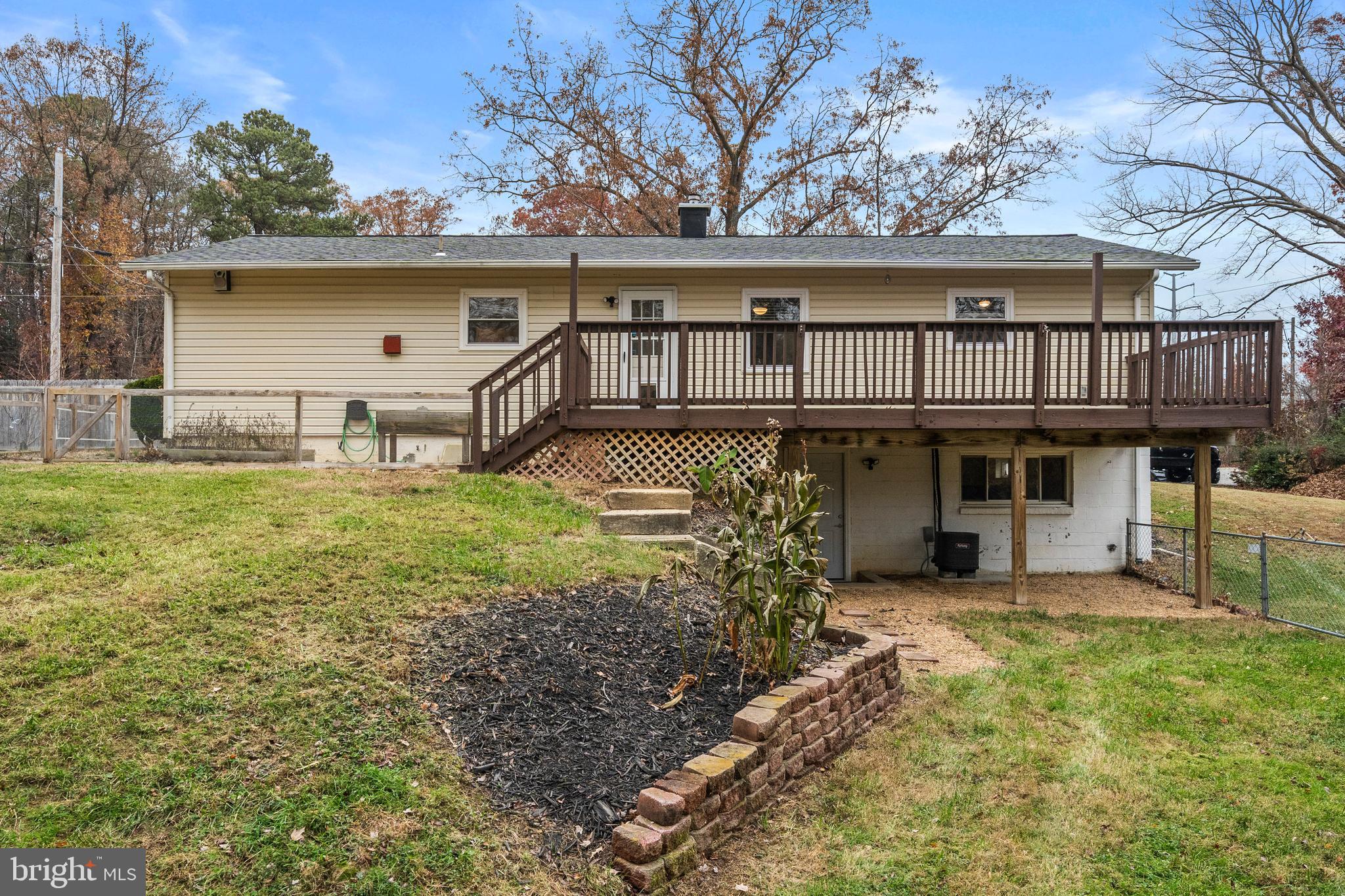 WOODCREST LA PLATA - Residential