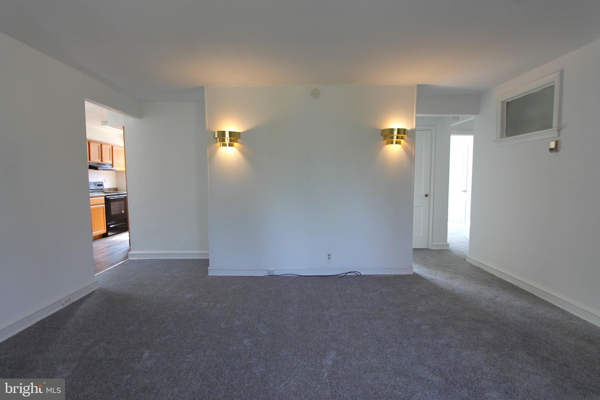 510 S PLEASANT PLACE 1ST