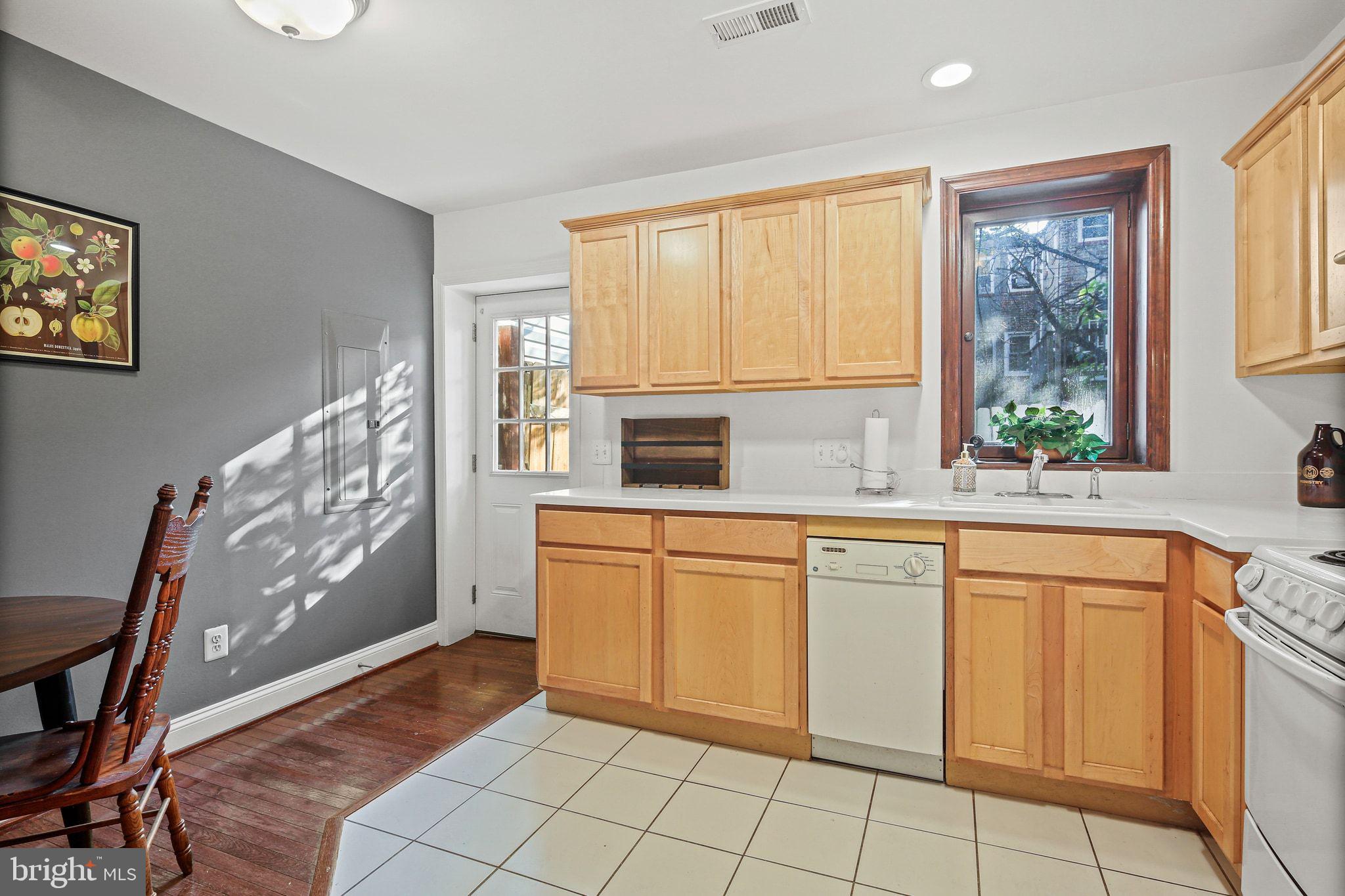 FELLS POINT HISTORIC DISTRICT - Residential