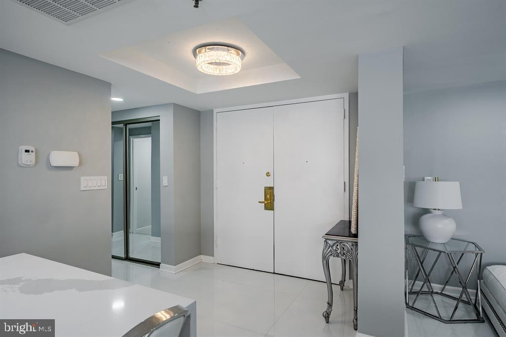 3101 BOARDWALK 3404-1