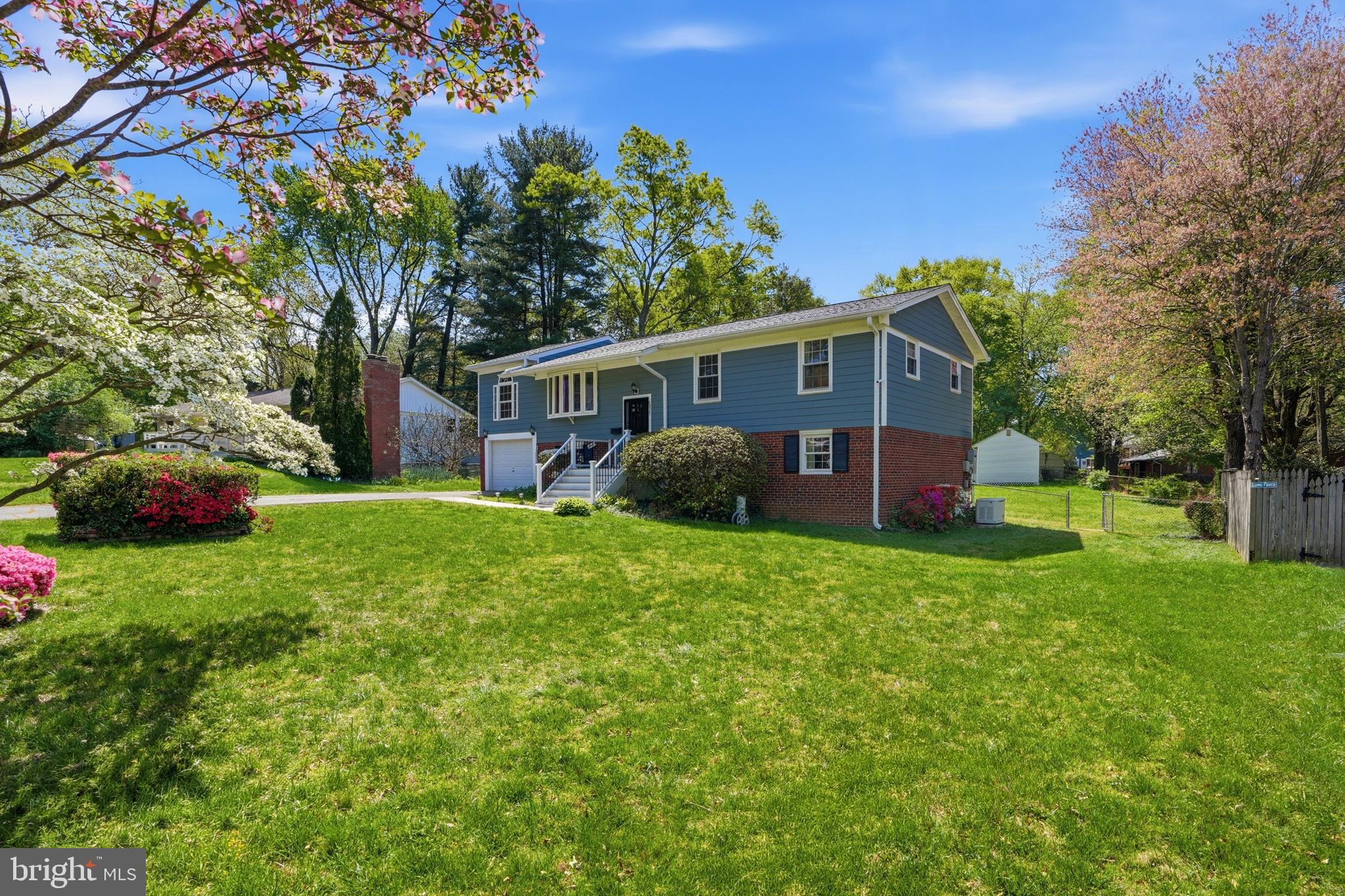 FALLS CHURCH - Residential