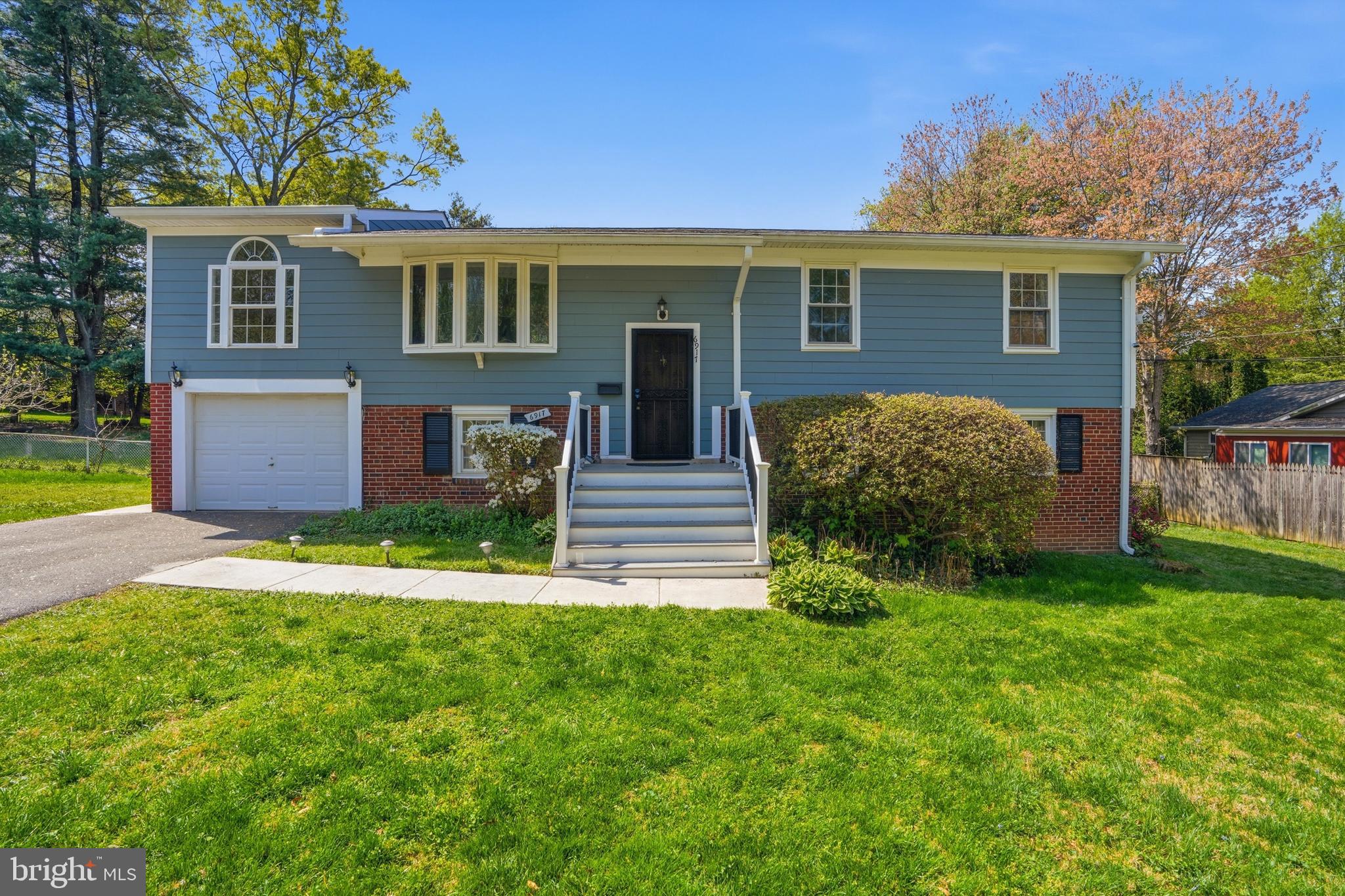 FALLS CHURCH - Residential