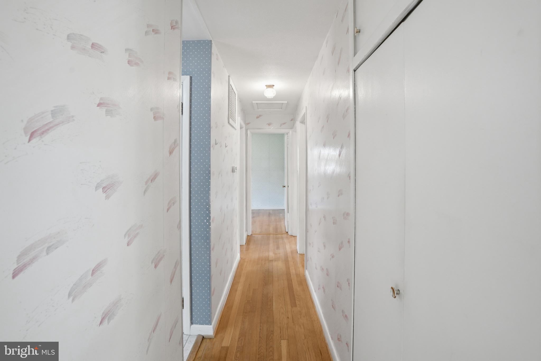 FALLS CHURCH - Residential