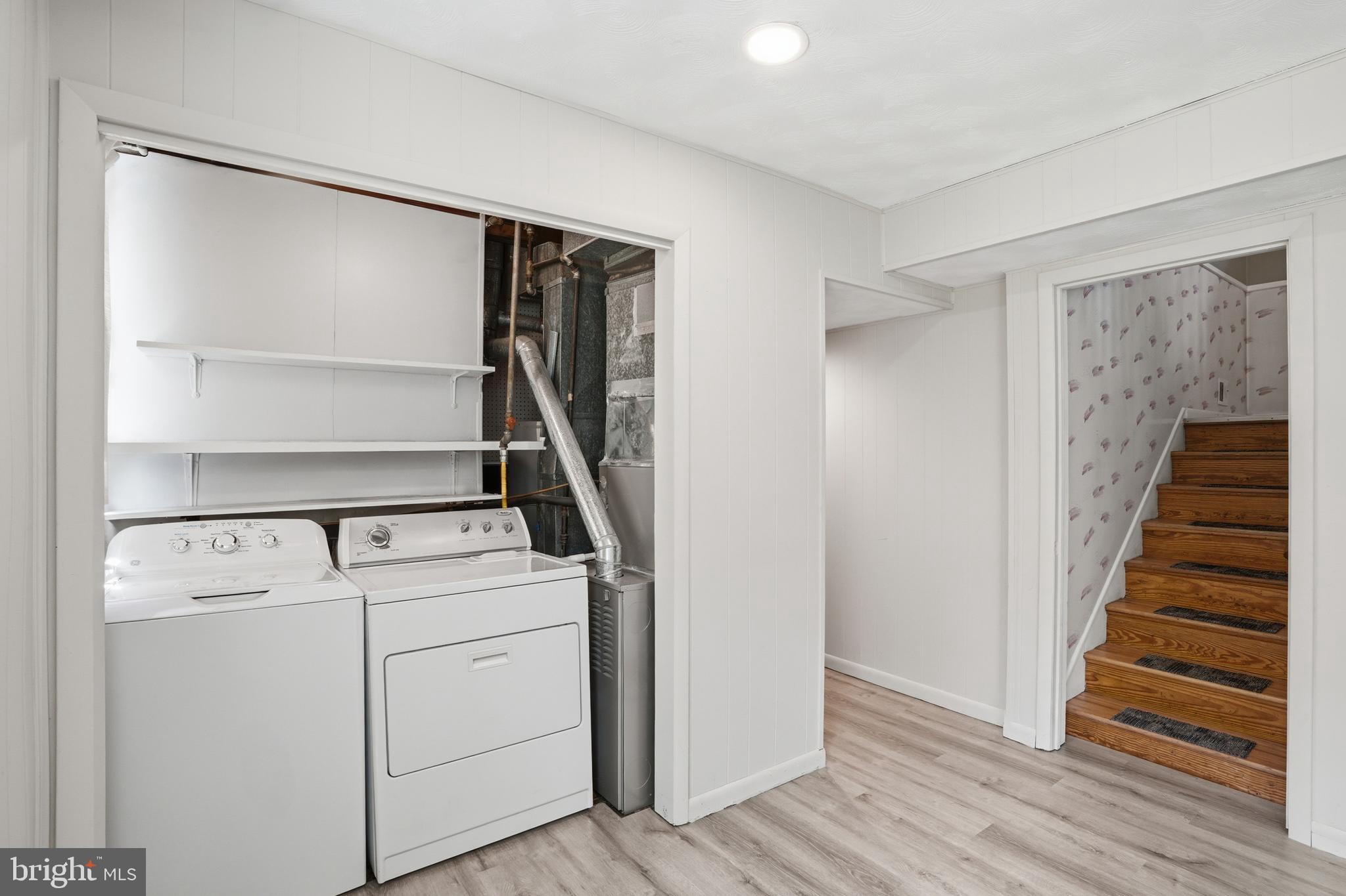 FALLS CHURCH - Residential