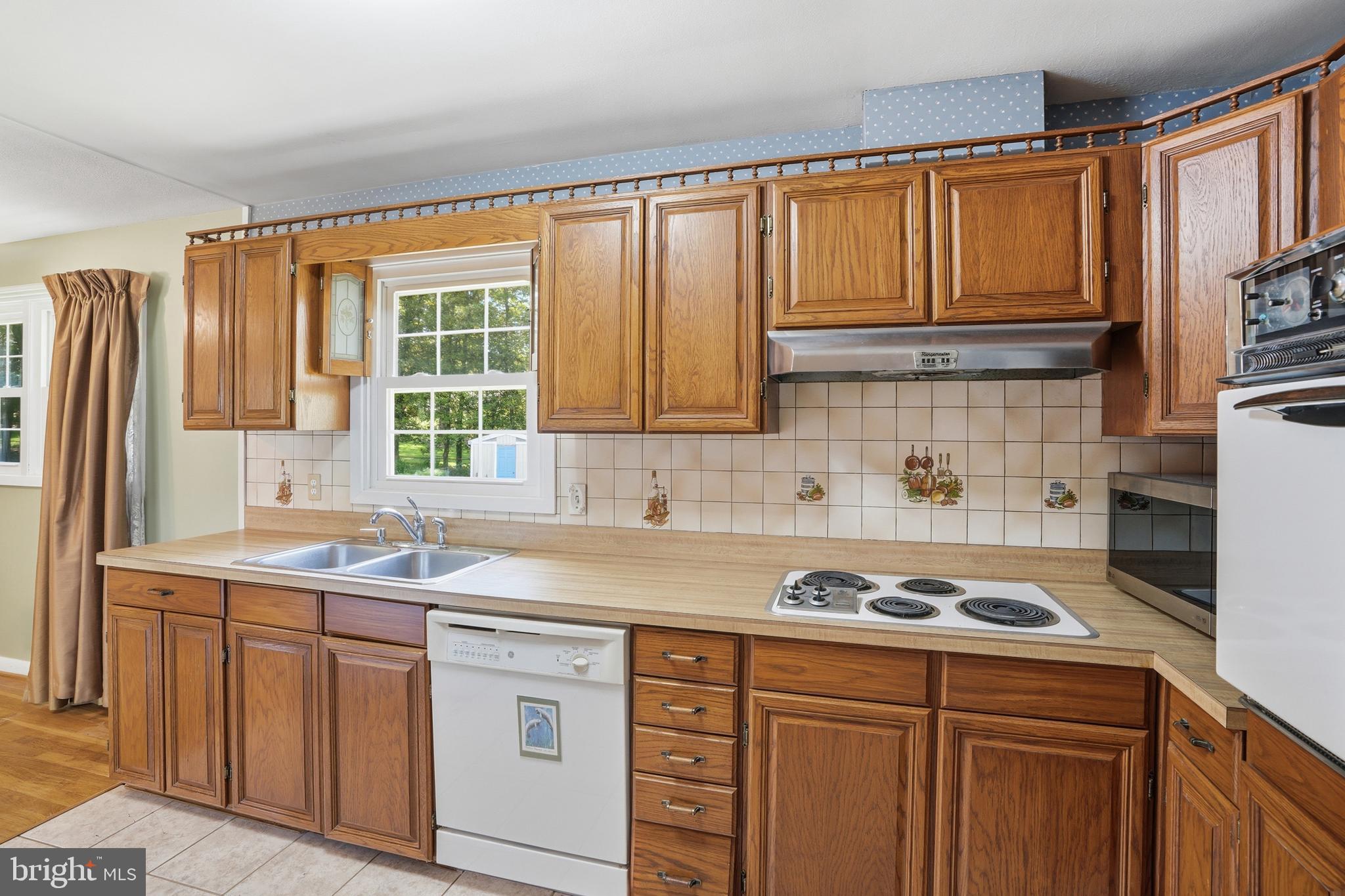 FALLS CHURCH - Residential