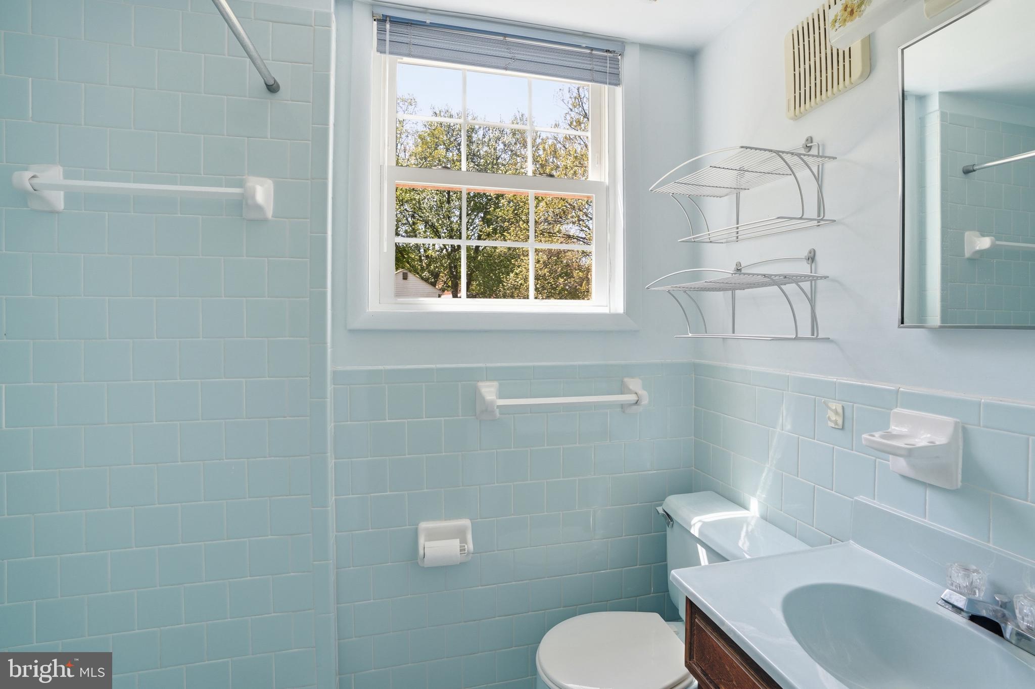 FALLS CHURCH - Residential