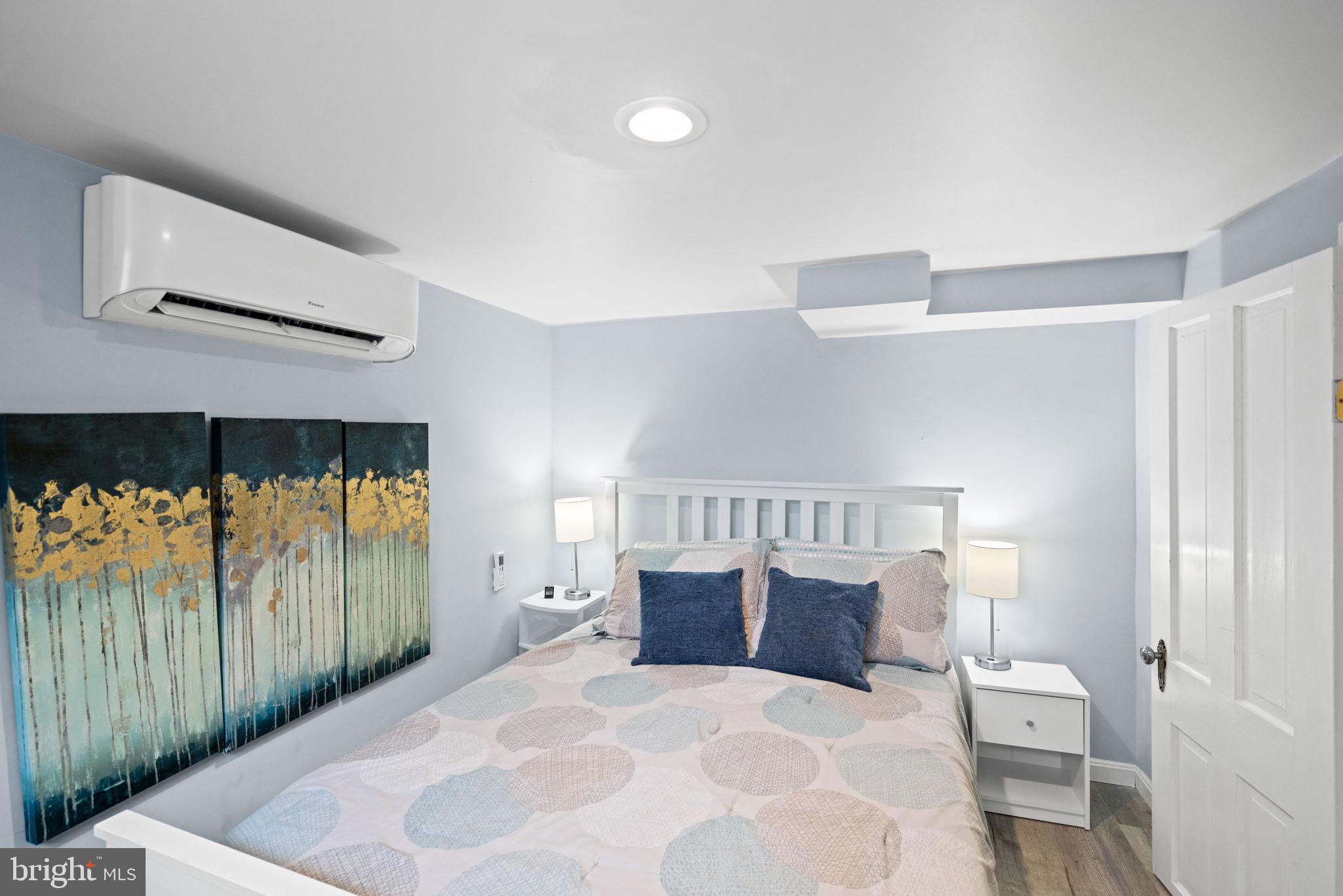 TAKOMA PARK - Residential