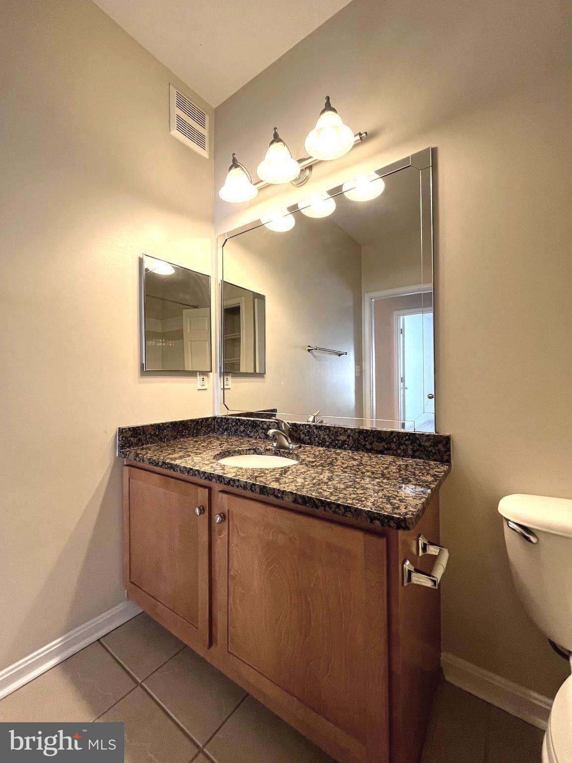 EXCHANGE AT VAN DORN - Residential Lease