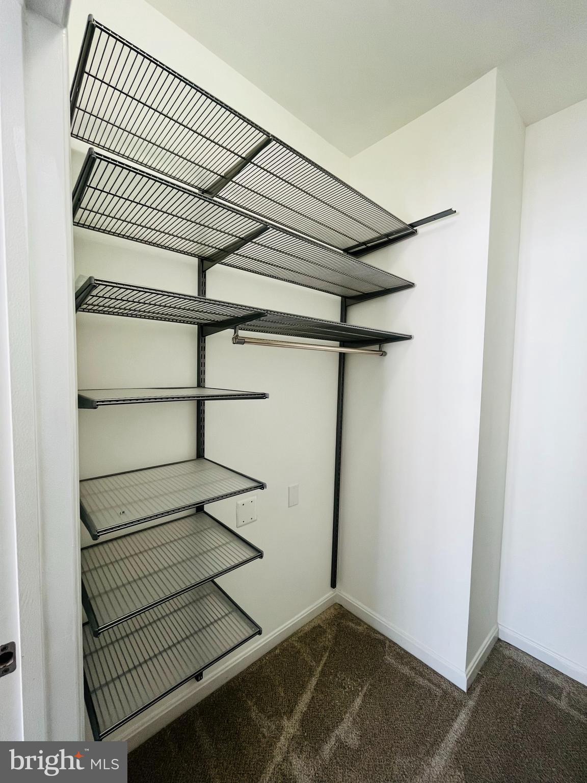 EXCHANGE AT VAN DORN - Residential Lease