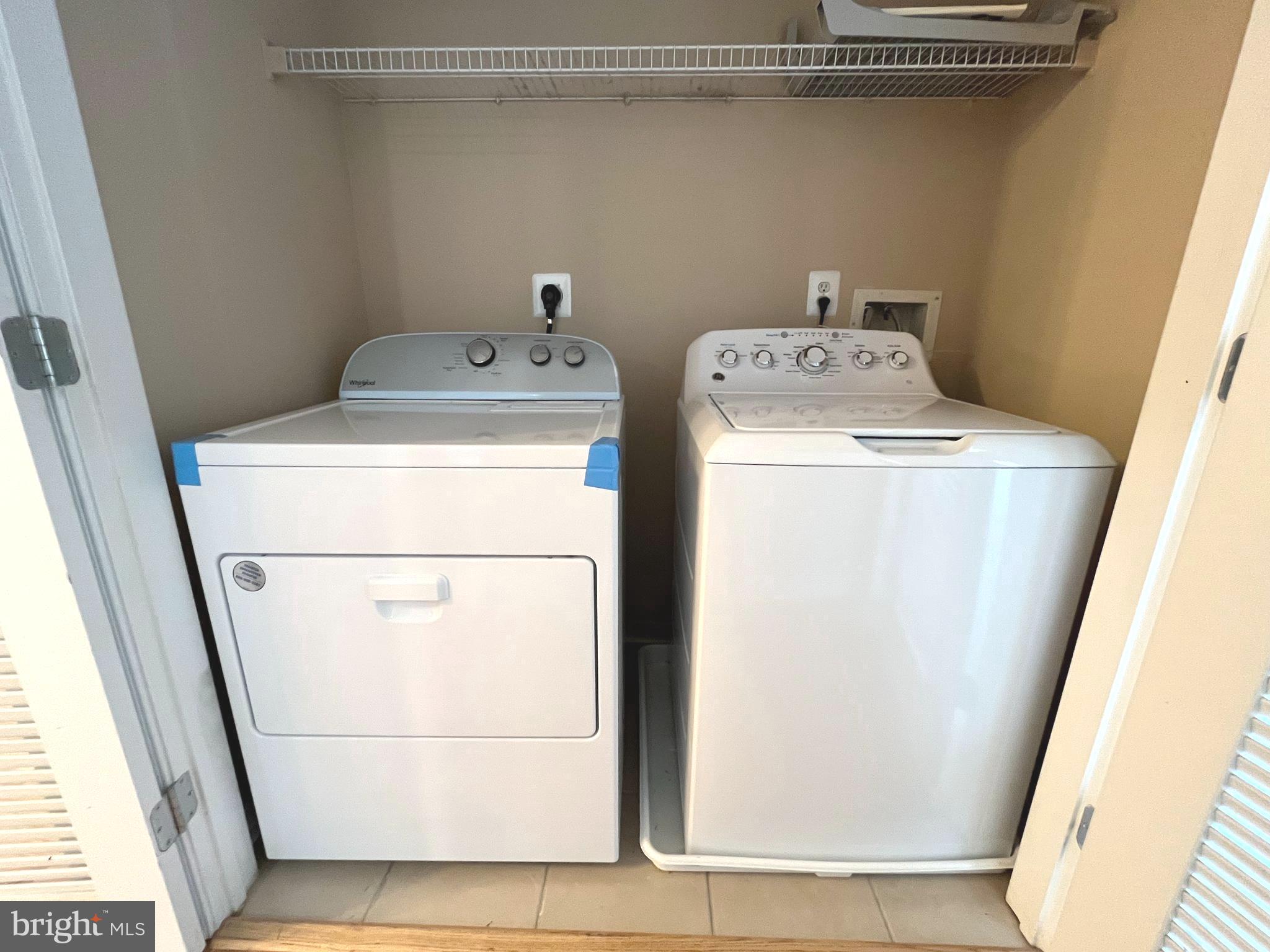 EXCHANGE AT VAN DORN - Residential Lease