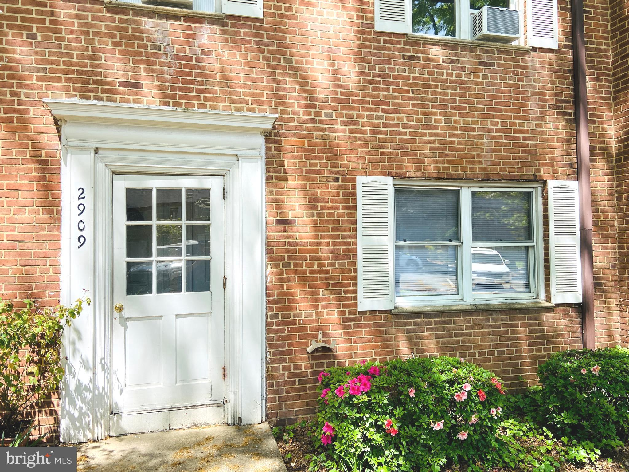 2909 16TH ROAD S B