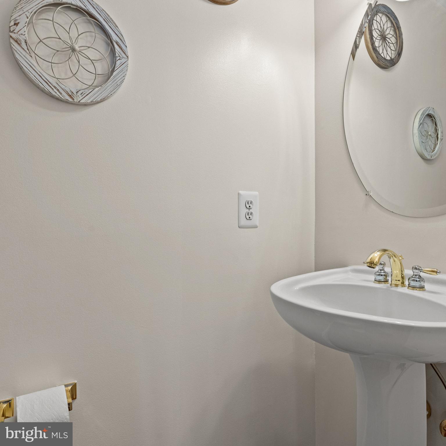 CAMERON STATION - Residential