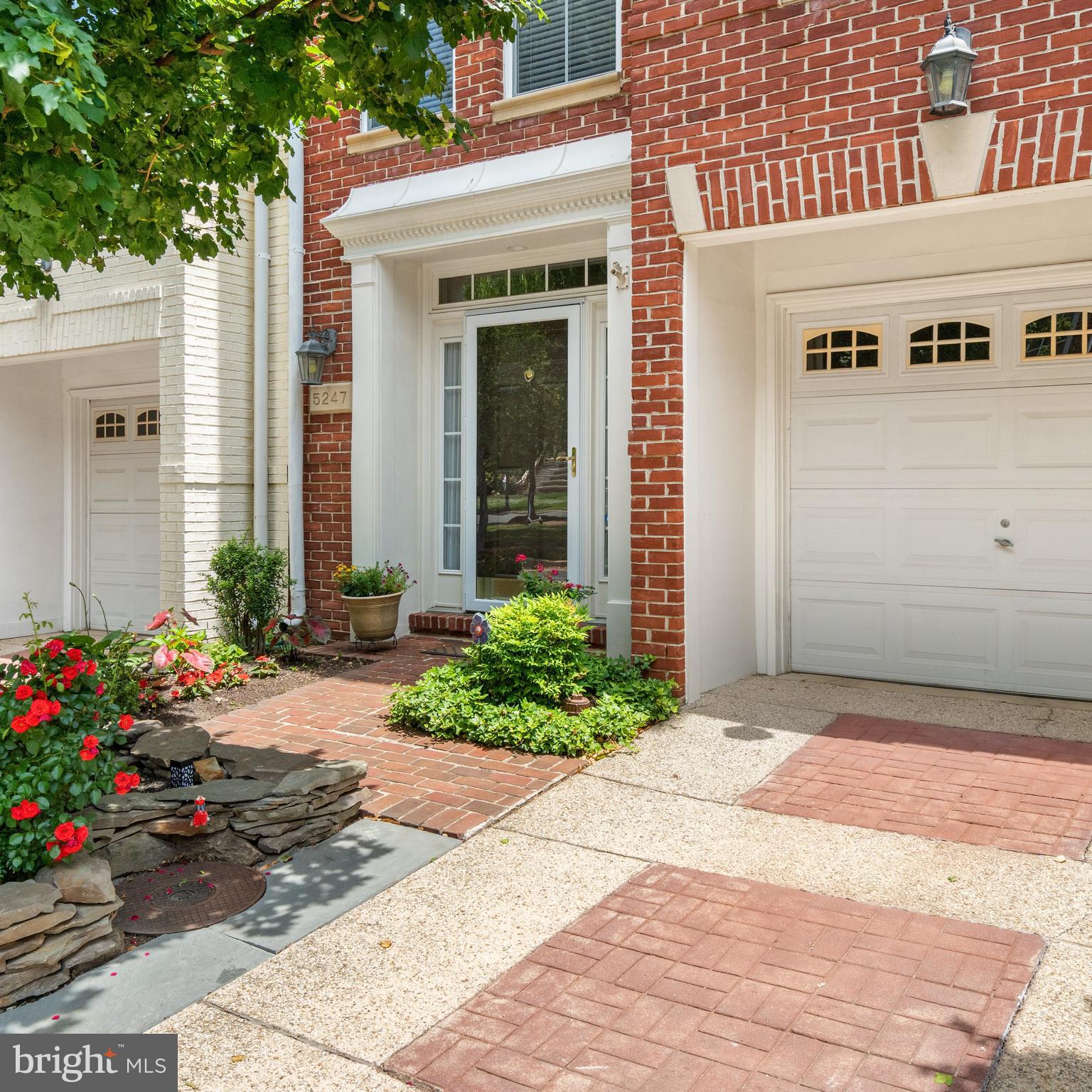 CAMERON STATION - Residential