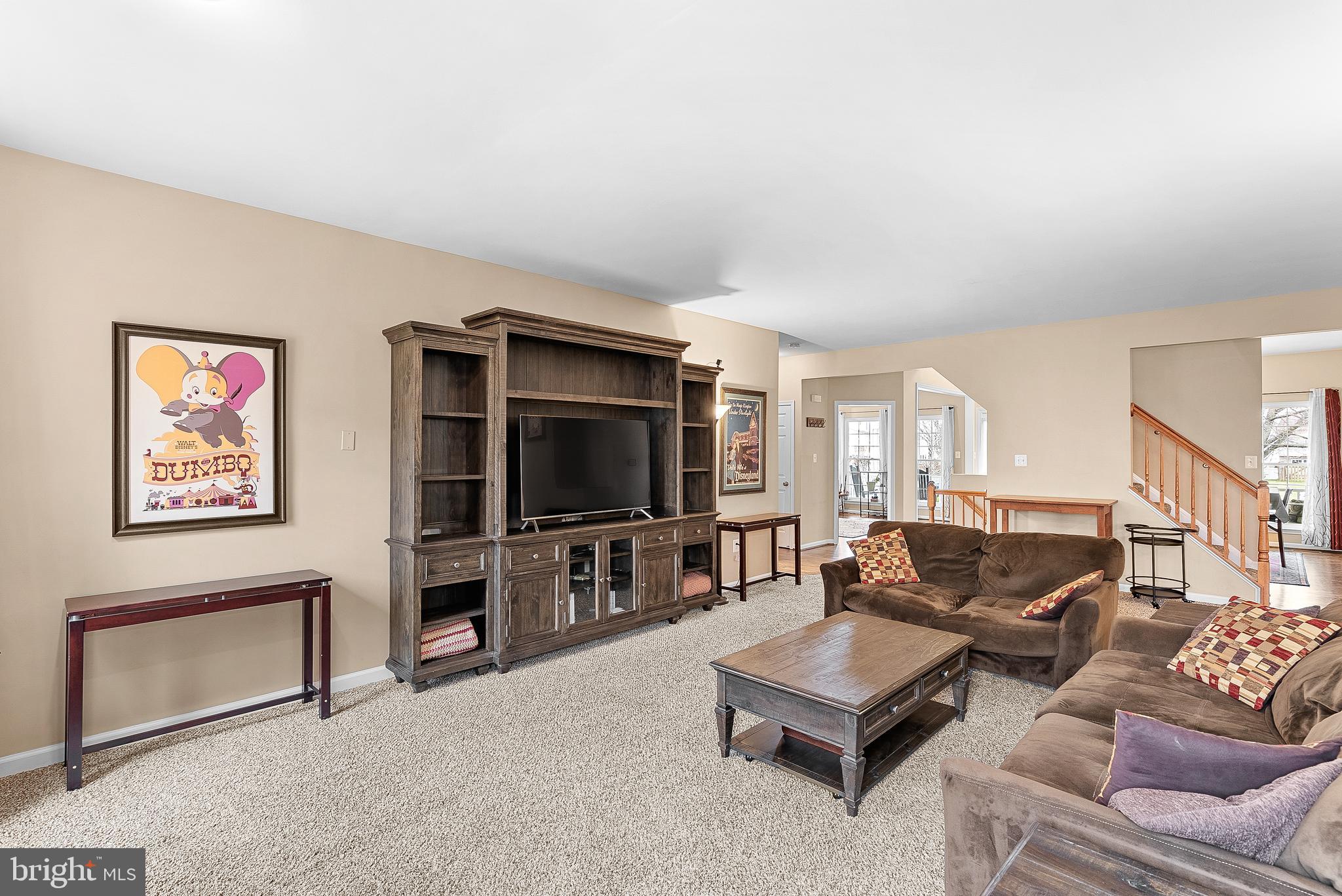 ASHBURN FARM - Residential