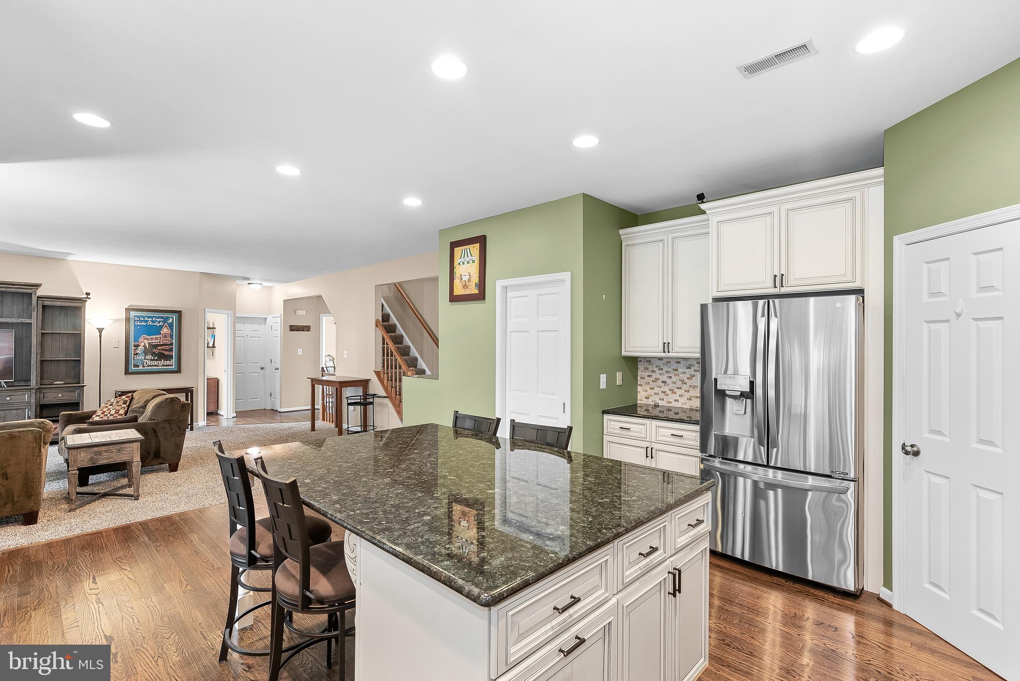 ASHBURN FARM - Residential