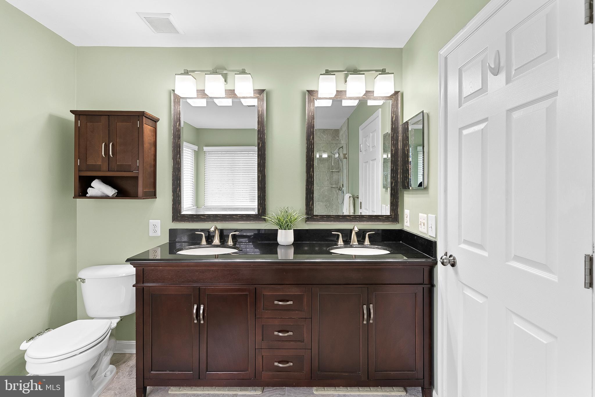 ASHBURN FARM - Residential