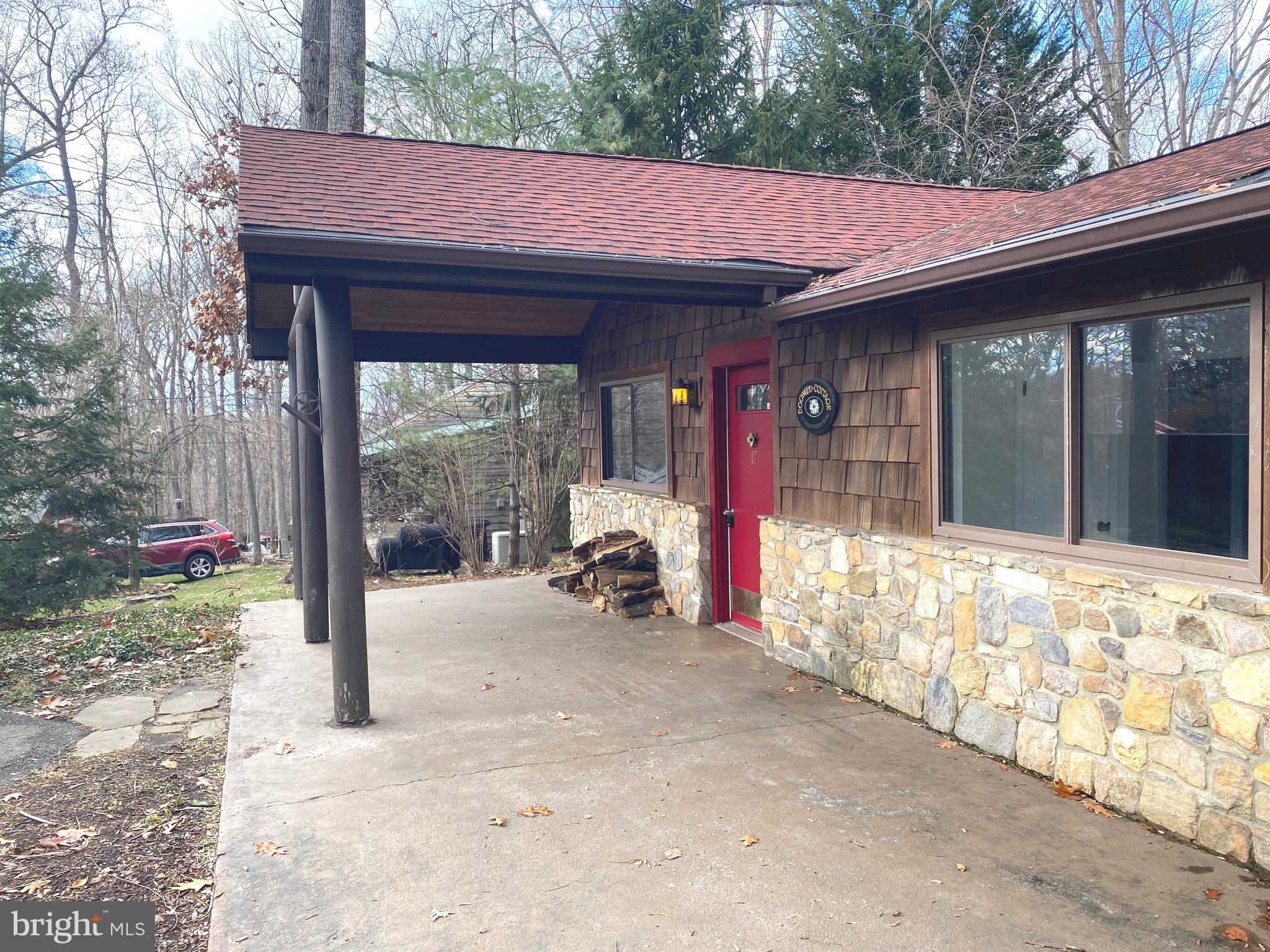 SHANNONDALE - Residential